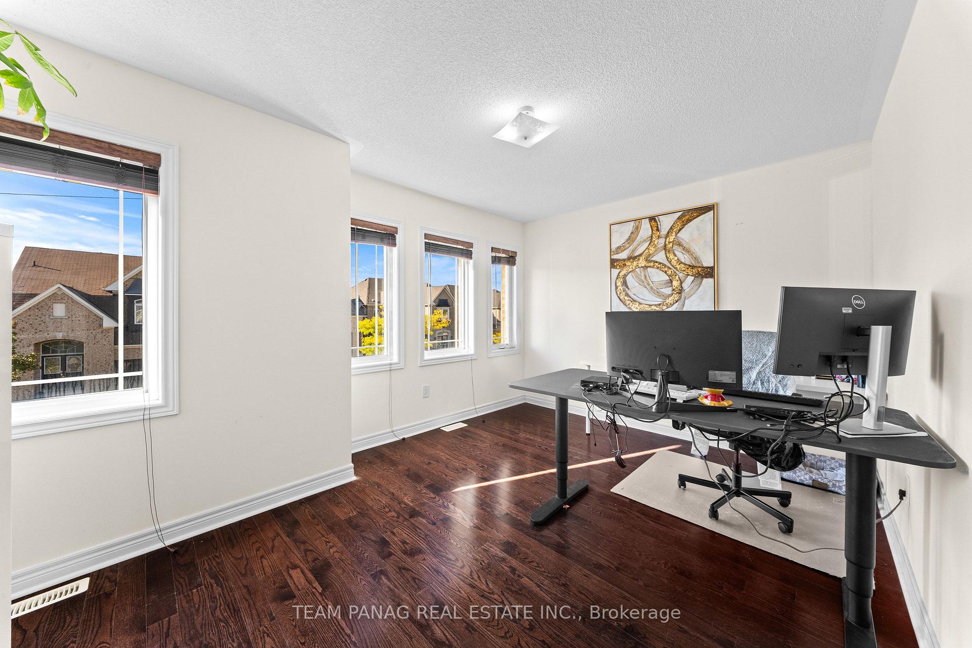 Photo 34 of 124 Watsonbrook Drive, Brampton, Sandringham-Wellington — HOMEH