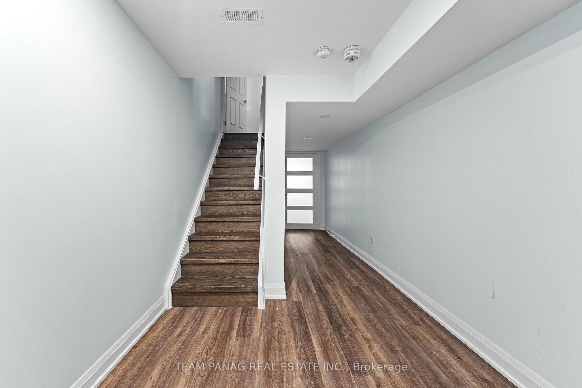 Photo 41 of 124 Watsonbrook Drive, Brampton, Sandringham-Wellington — HOMEH