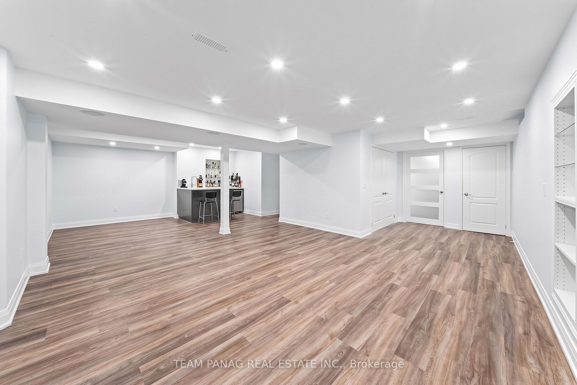 Photo 43 of 124 Watsonbrook Drive, Brampton, Sandringham-Wellington — HOMEH