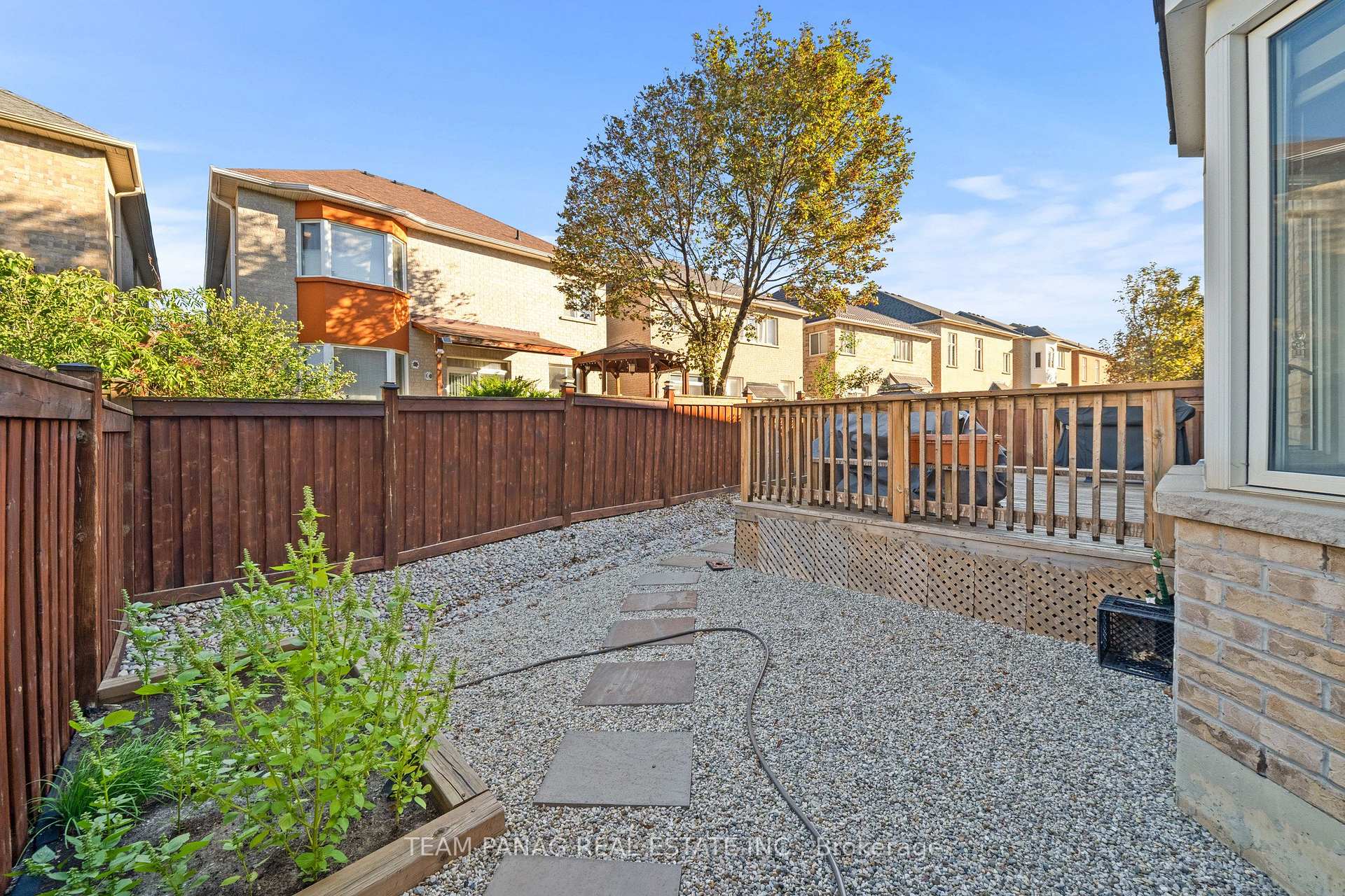 Photo 50 of 124 Watsonbrook Drive, Brampton, Sandringham-Wellington — HOMEH
