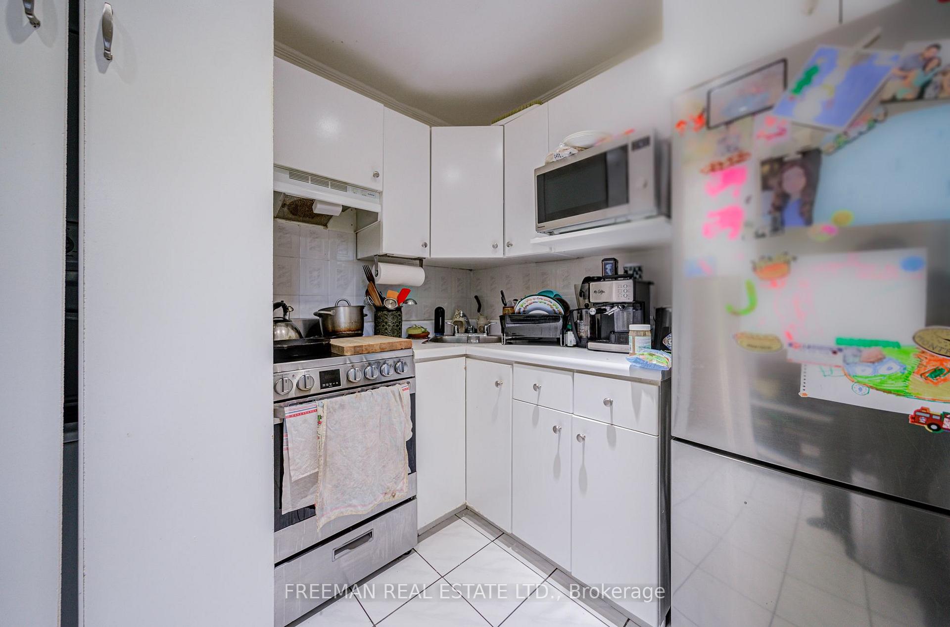 Photo 8 of 267 Albany Avenue, Toronto, The Annex — HOMEH