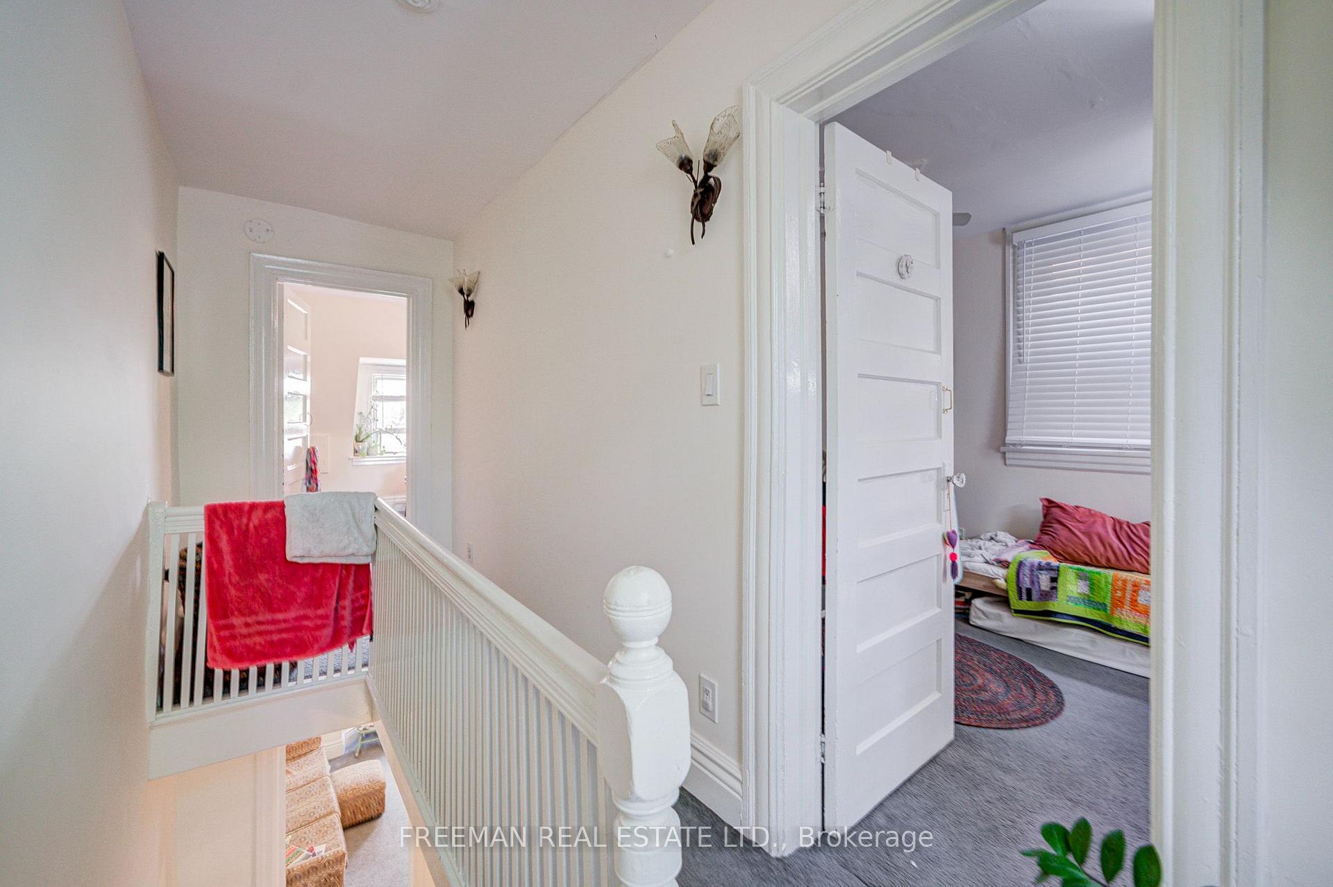 Photo 10 of 267 Albany Avenue, Toronto, The Annex — HOMEH