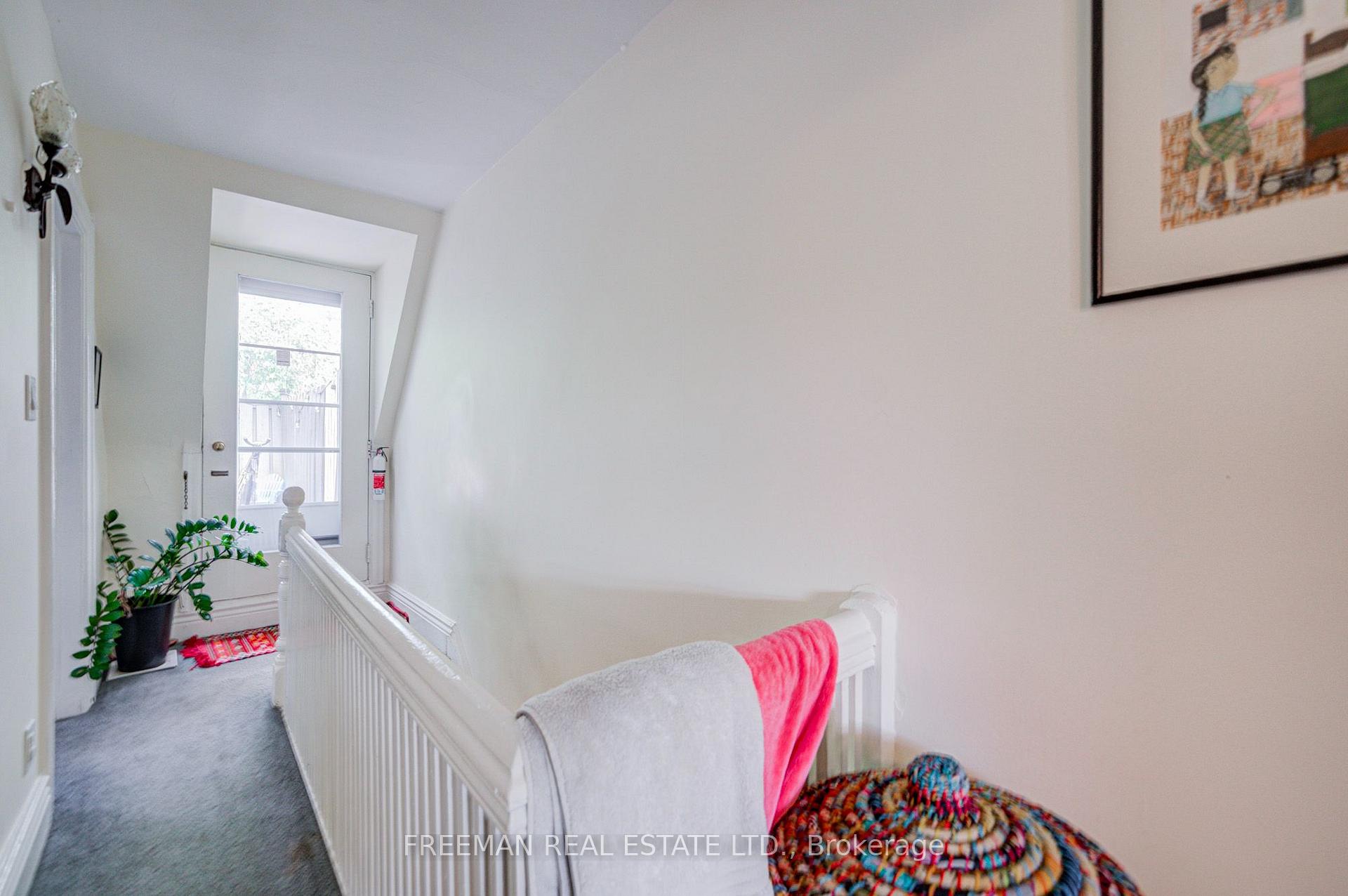 Photo 11 of 267 Albany Avenue, Toronto, The Annex — HOMEH