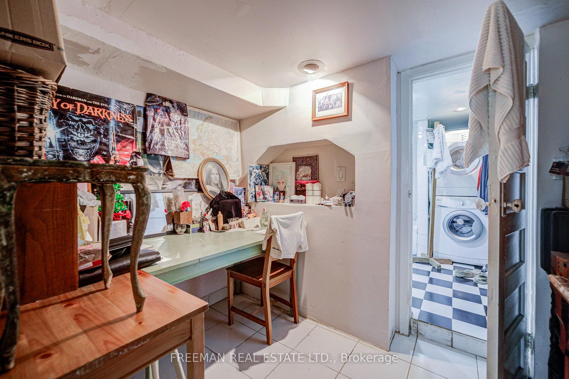 Photo 23 of 267 Albany Avenue, Toronto, The Annex — HOMEH