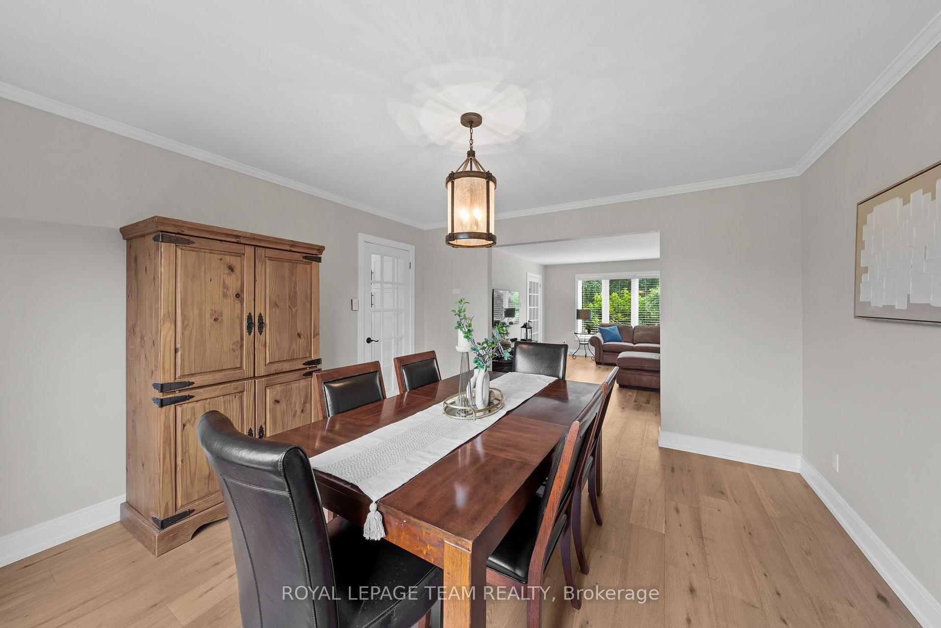 Photo 6 of 1095 Bravar Drive, Ottawa, Manotick Long Island & Nicholls Island — HOMEH