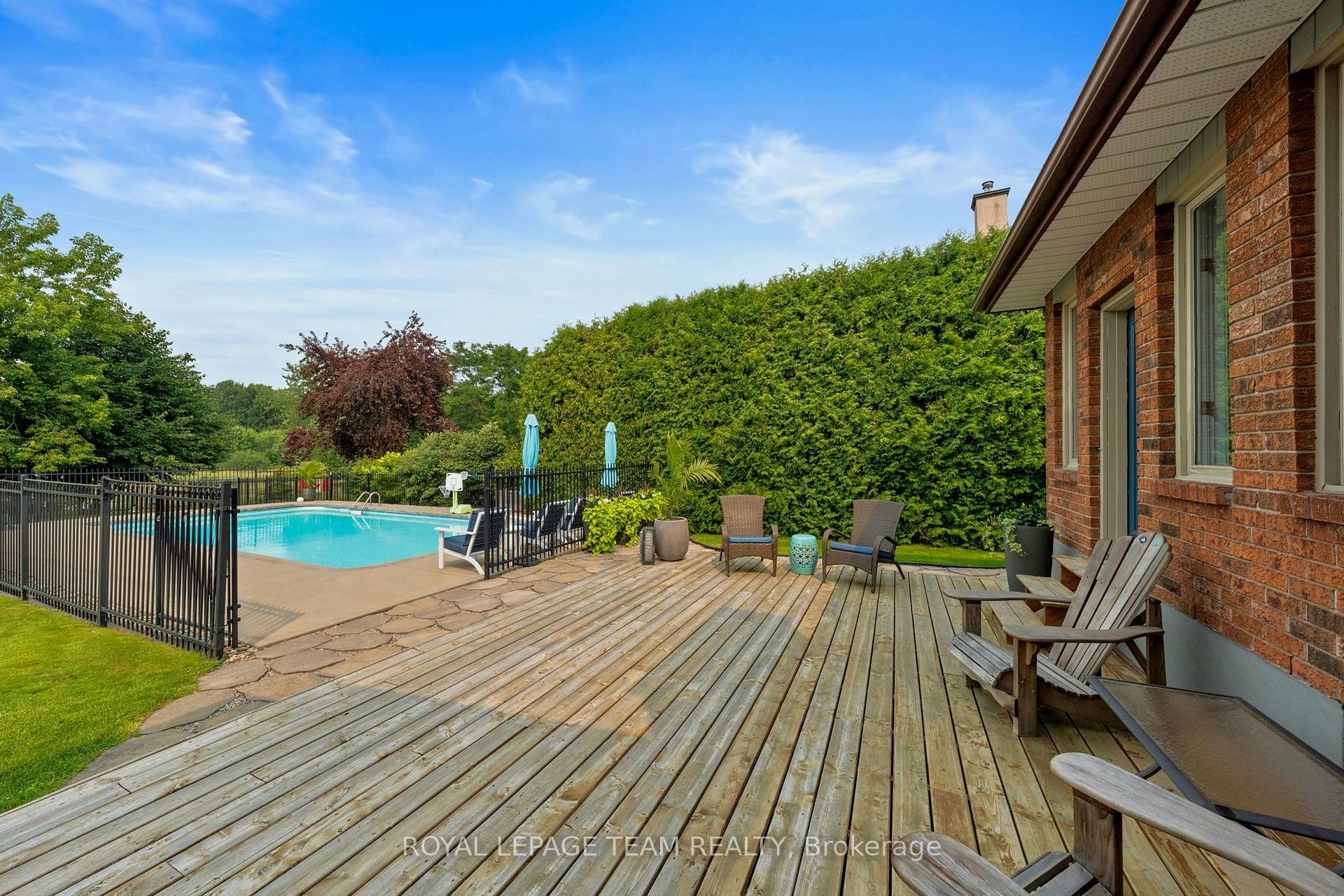 Photo 40 of 1095 Bravar Drive, Ottawa, Manotick Long Island & Nicholls Island — HOMEH