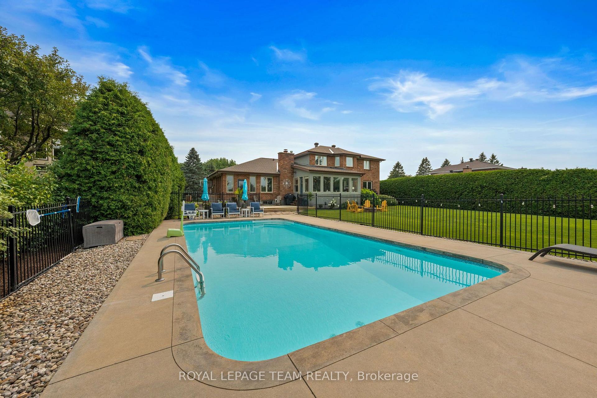 Photo 43 of 1095 Bravar Drive, Ottawa, Manotick Long Island & Nicholls Island — HOMEH