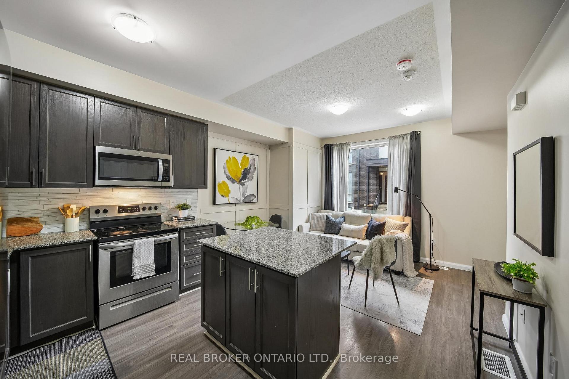 Photo 8 of Unit 46, 26 Fieldway Road, Etobicoke, Islington-City Centre West — HOMEH