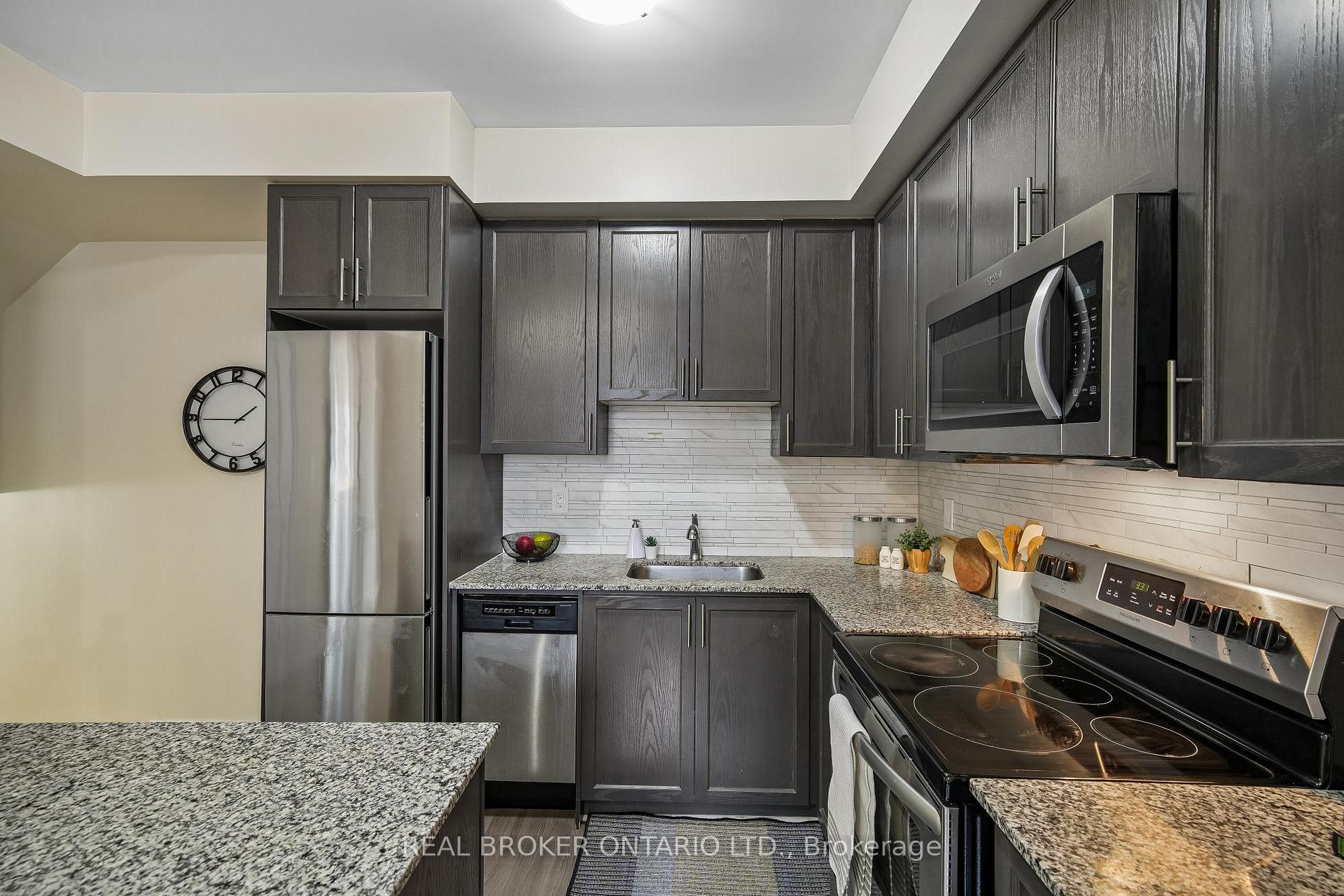 Photo 9 of Unit 46, 26 Fieldway Road, Etobicoke, Islington-City Centre West — HOMEH