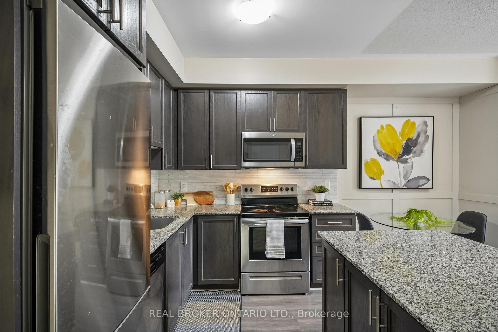 Photo 10 of Unit 46, 26 Fieldway Road, Etobicoke, Islington-City Centre West — HOMEH