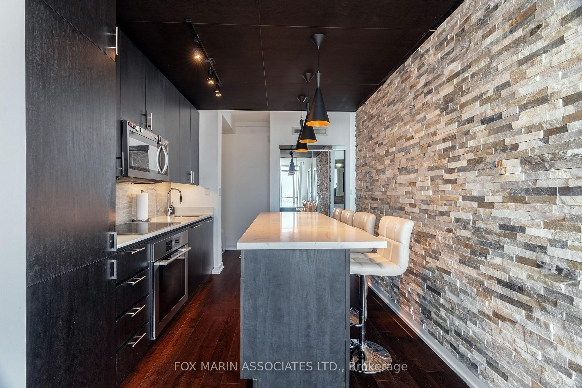 Photo 7 of Unit PH12, 15 Iceboat Terrace, Toronto, Waterfront Communities — HOMEH