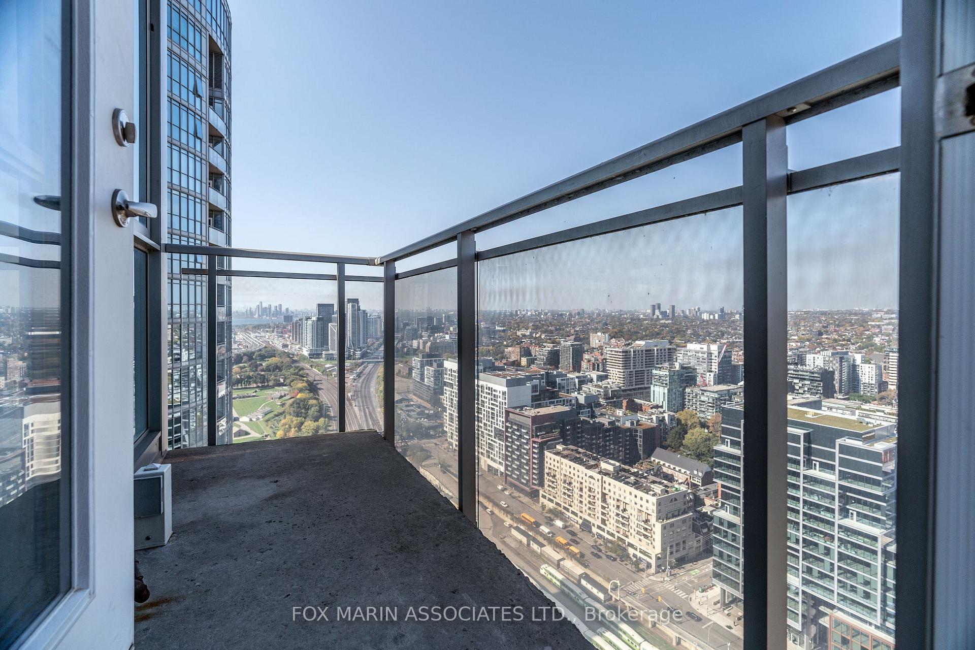 Photo 21 of Unit PH12, 15 Iceboat Terrace, Toronto, Waterfront Communities — HOMEH