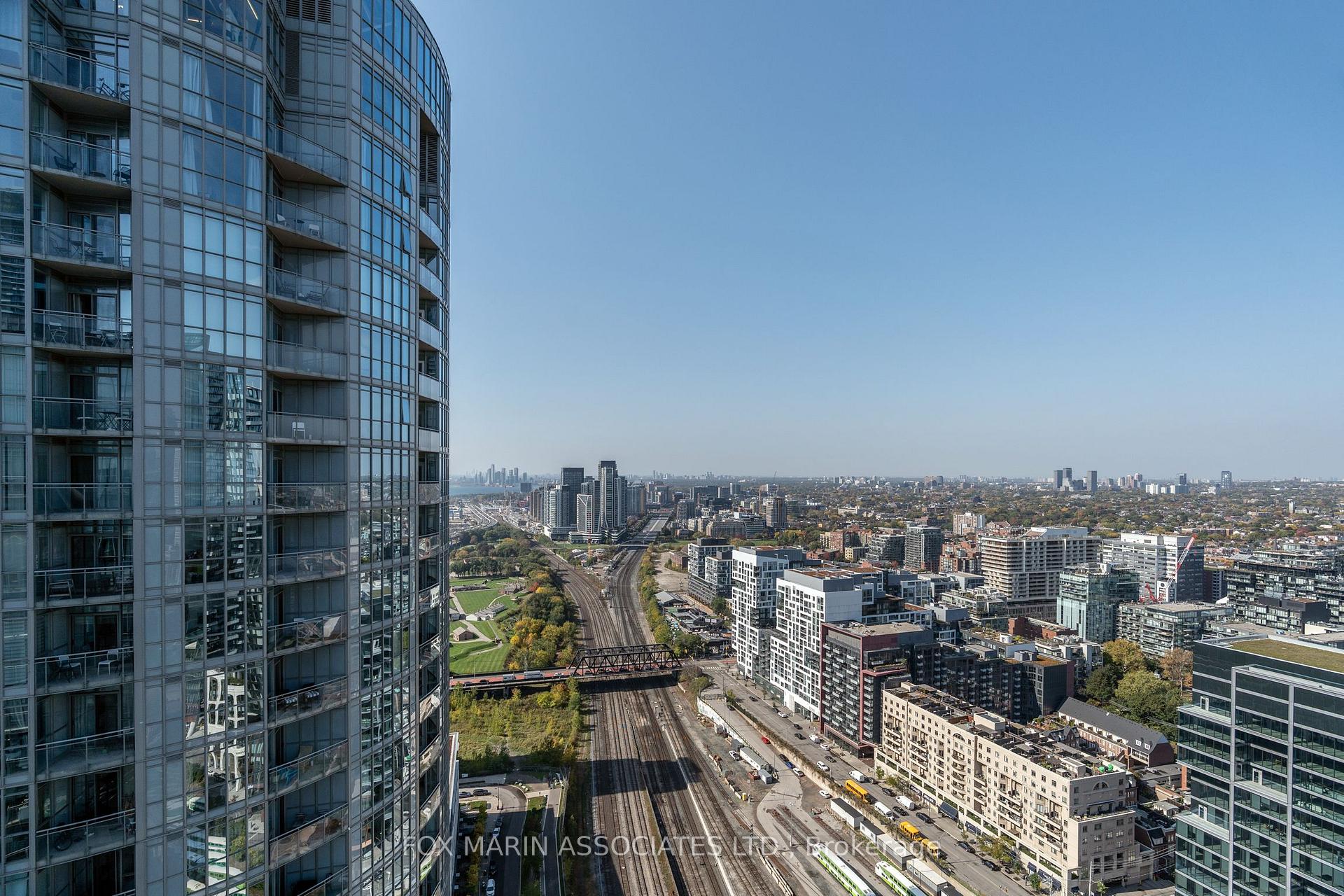 Photo 24 of Unit PH12, 15 Iceboat Terrace, Toronto, Waterfront Communities — HOMEH