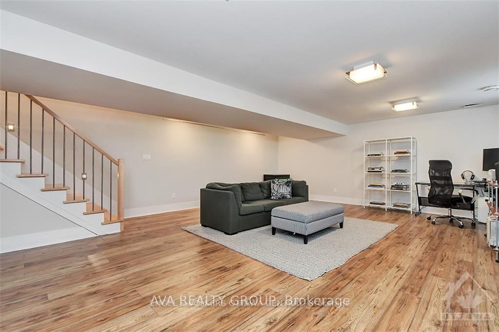 Photo 4 of 230 Carleton Street, Ottawa, Ottawa West/Tunneys Pasture — HOMEH