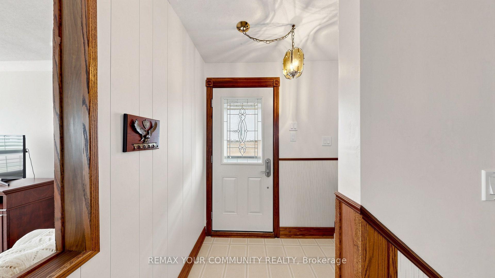 Photo 17 of 43 Seaton Drive, Aurora, Aurora Highlands — HOMEH