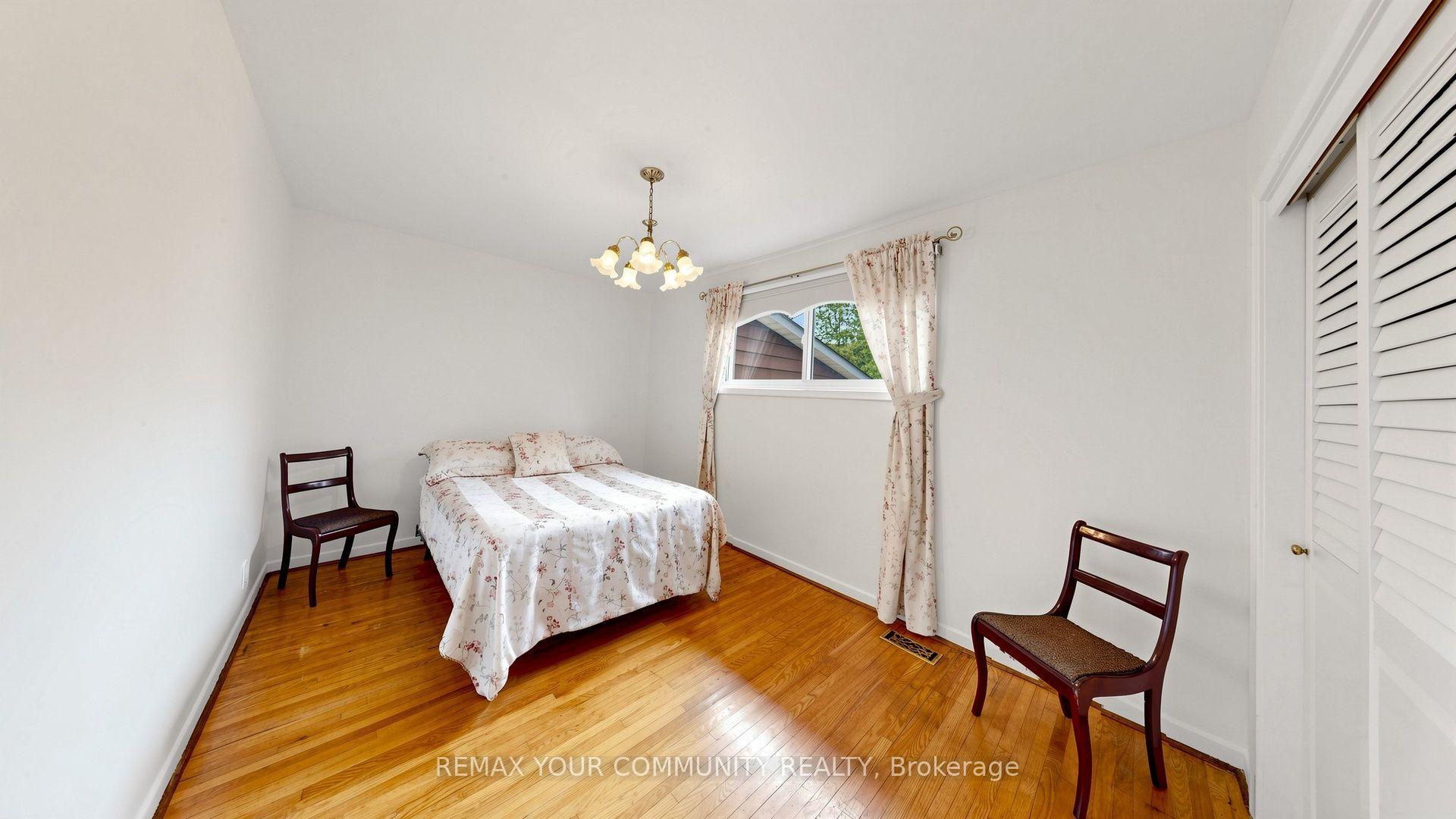 Photo 23 of 43 Seaton Drive, Aurora, Aurora Highlands — HOMEH