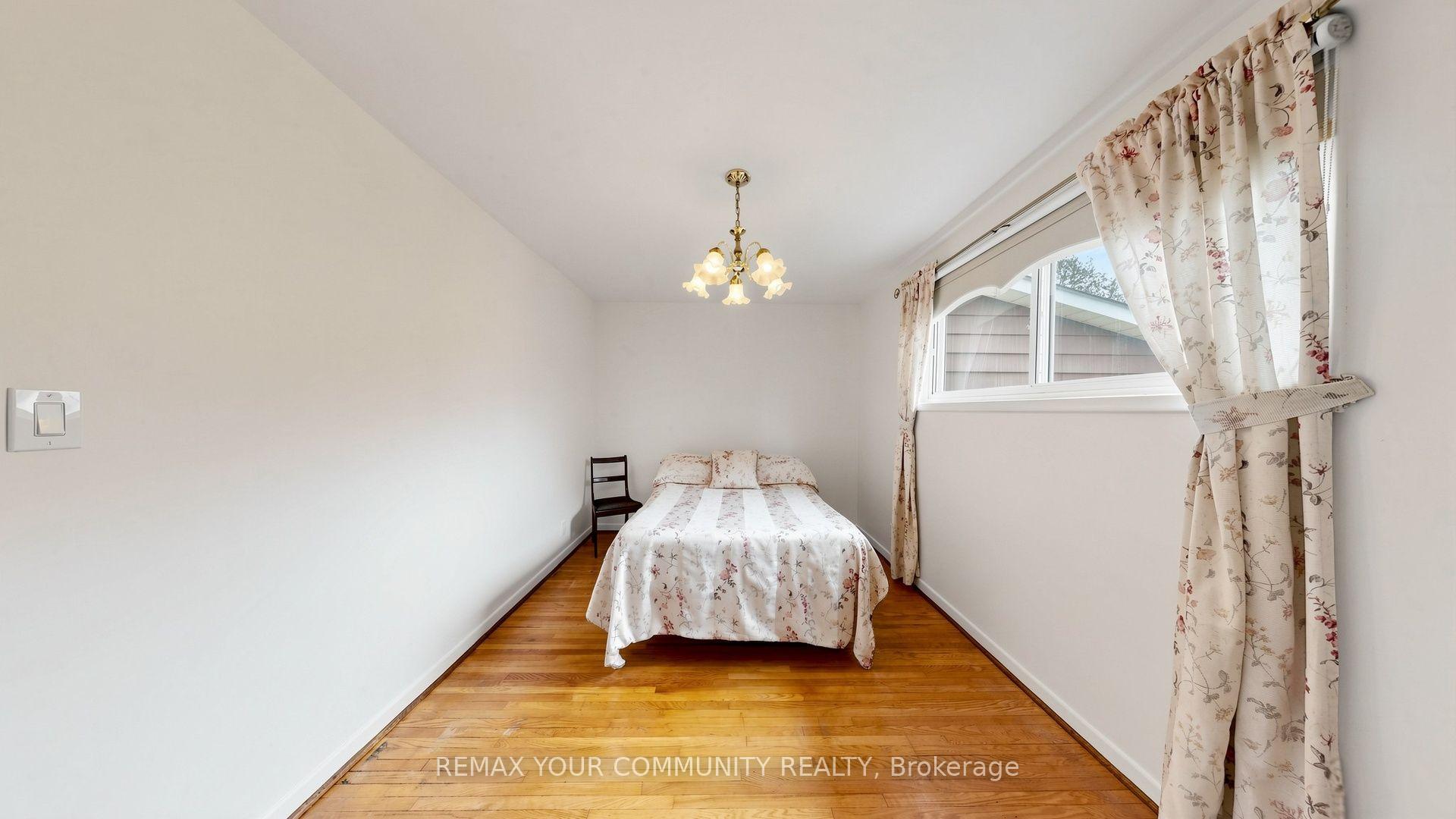 Photo 24 of 43 Seaton Drive, Aurora, Aurora Highlands — HOMEH