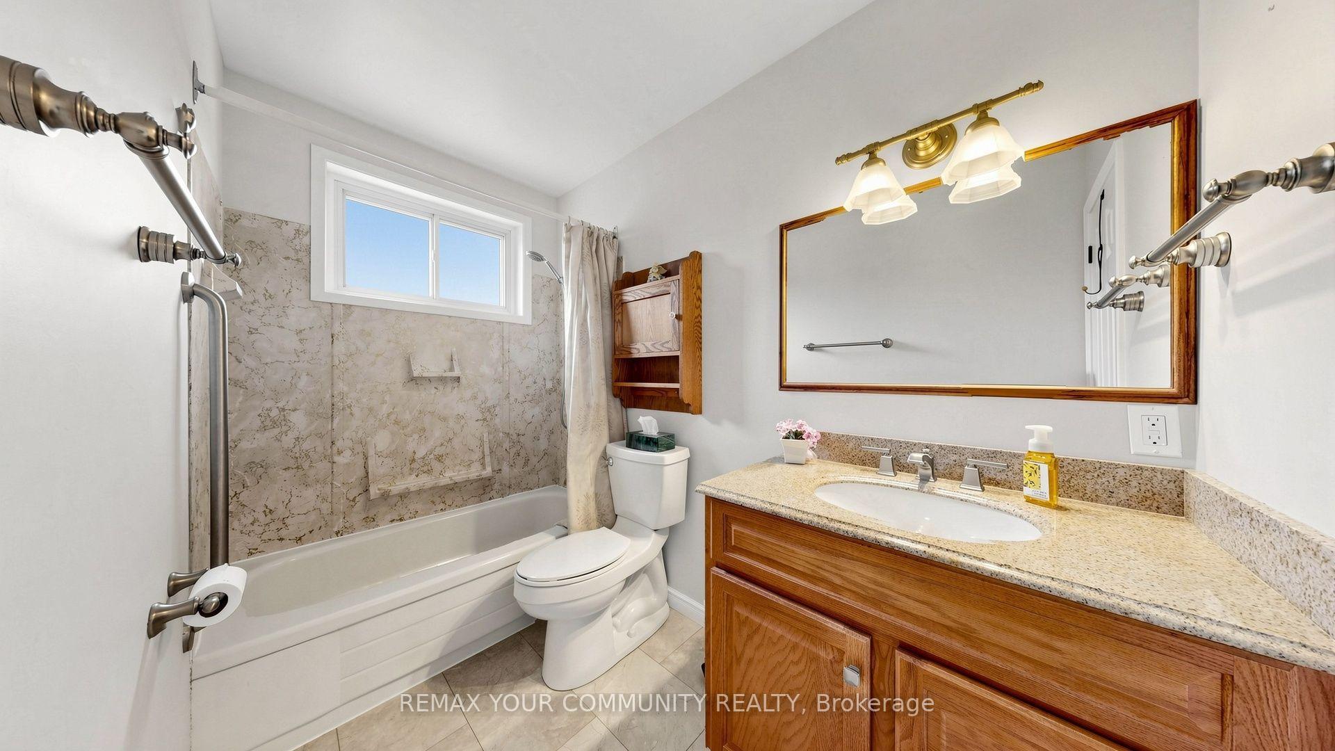 Photo 27 of 43 Seaton Drive, Aurora, Aurora Highlands — HOMEH