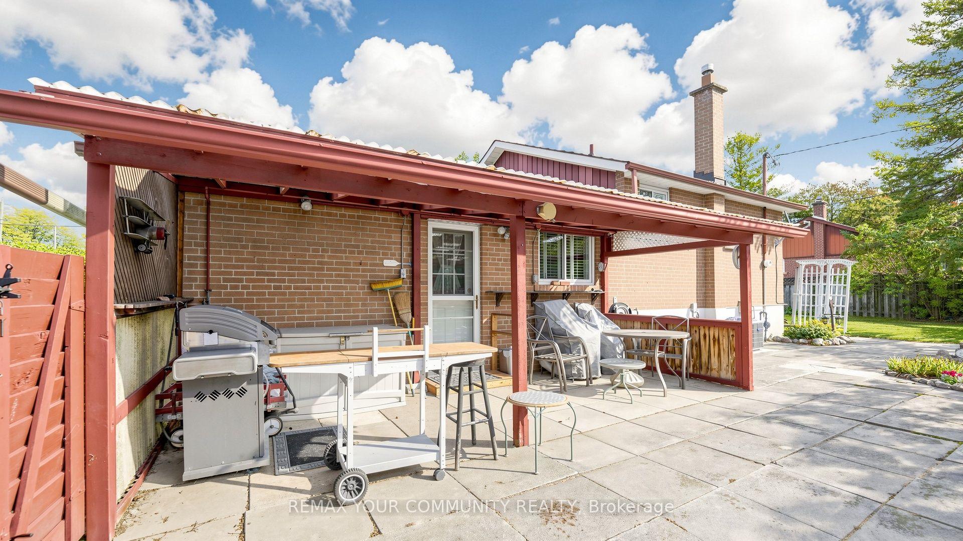 Photo 33 of 43 Seaton Drive, Aurora, Aurora Highlands — HOMEH