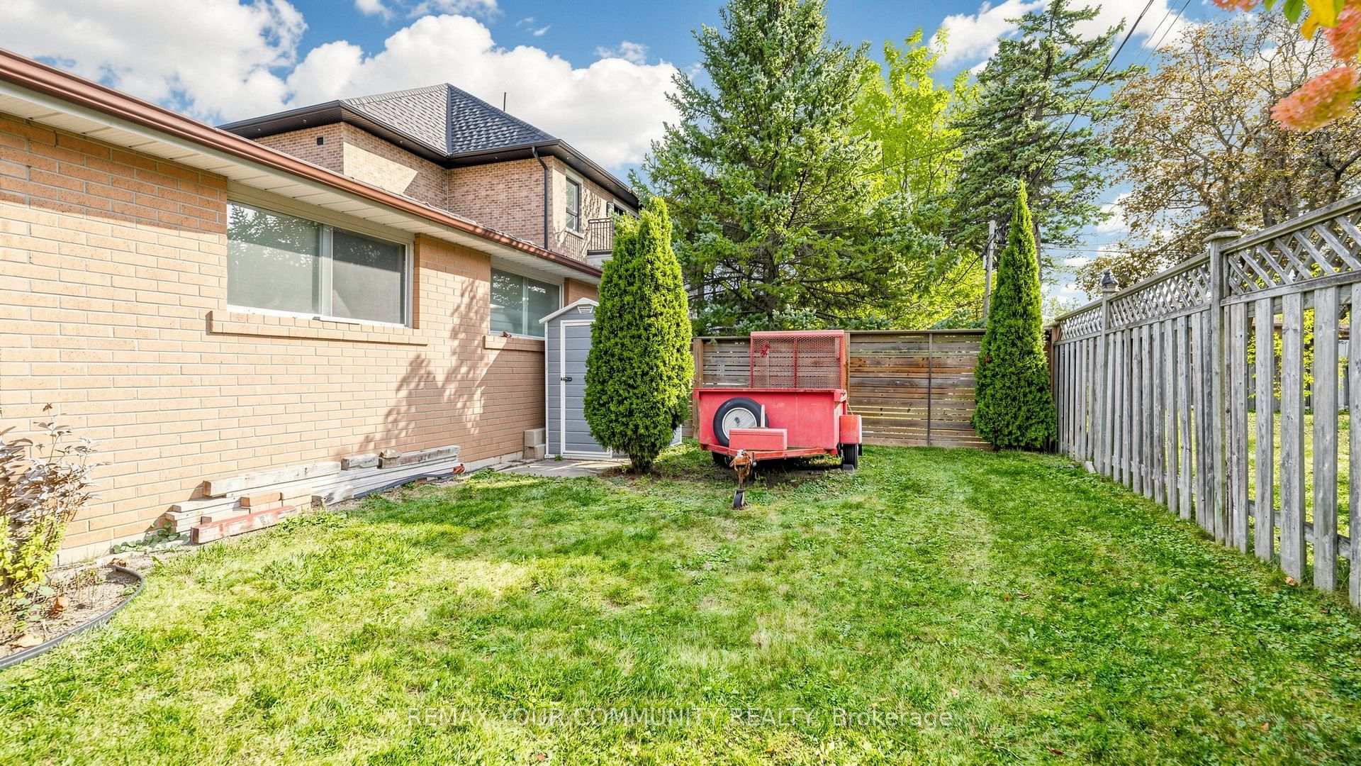 Photo 39 of 43 Seaton Drive, Aurora, Aurora Highlands — HOMEH