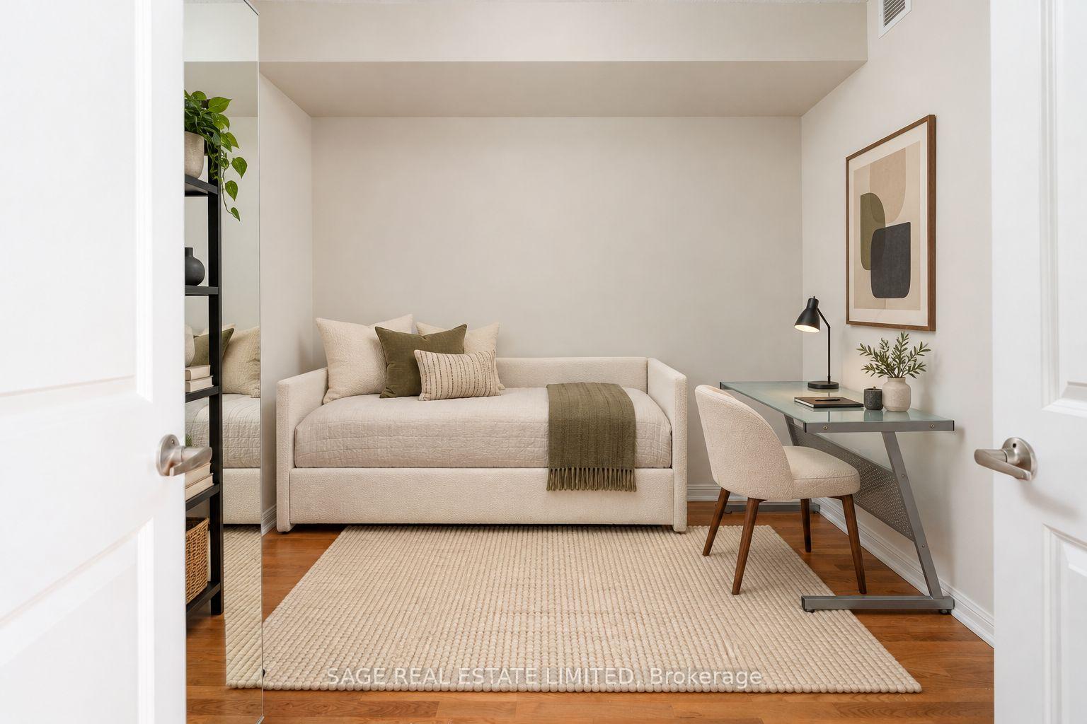 Photo 5 of Unit 904, 628 Fleet Street, Toronto, Waterfront Communities — HOMEH