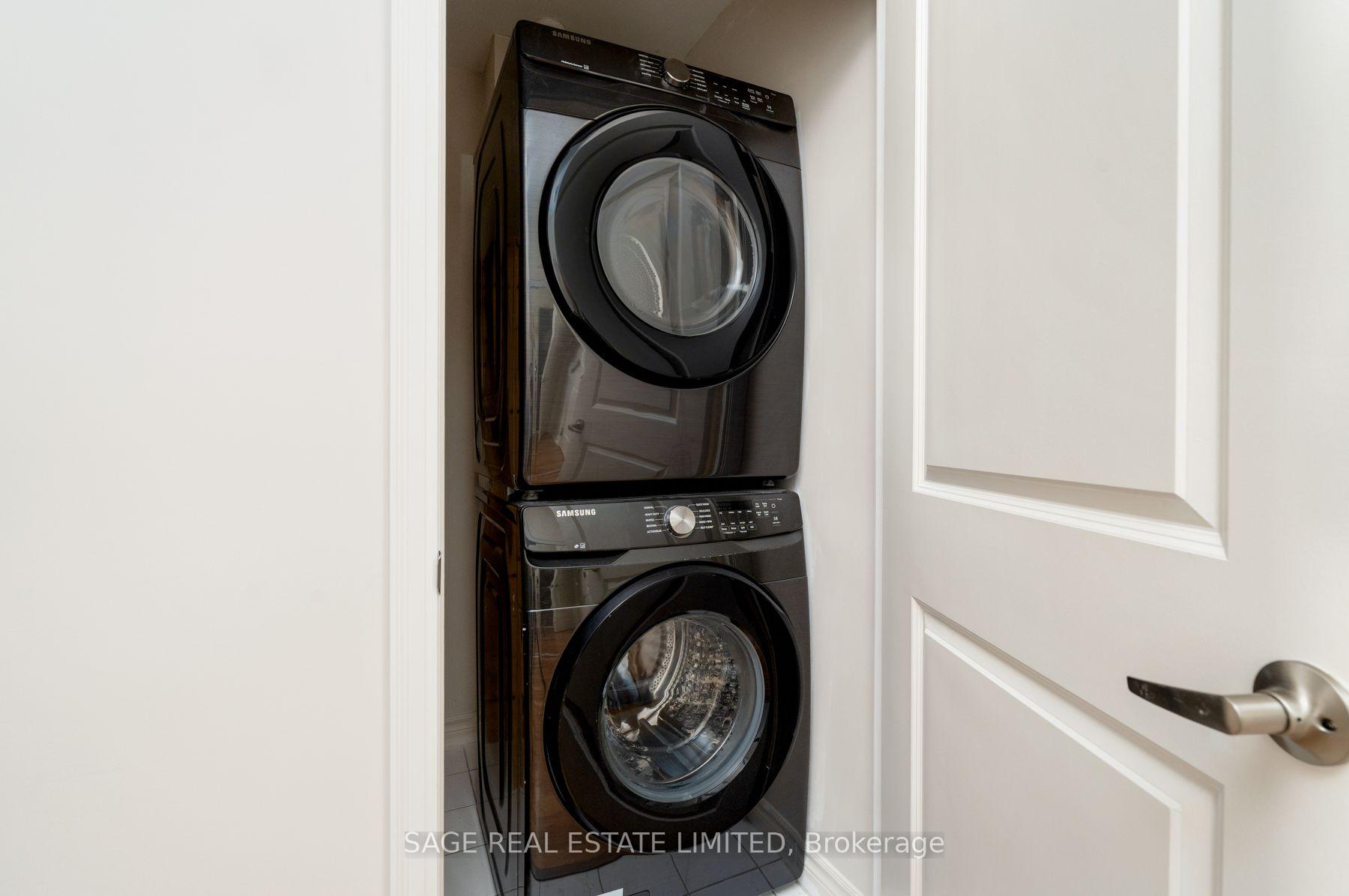 Photo 15 of Unit 904, 628 Fleet Street, Toronto, Waterfront Communities — HOMEH