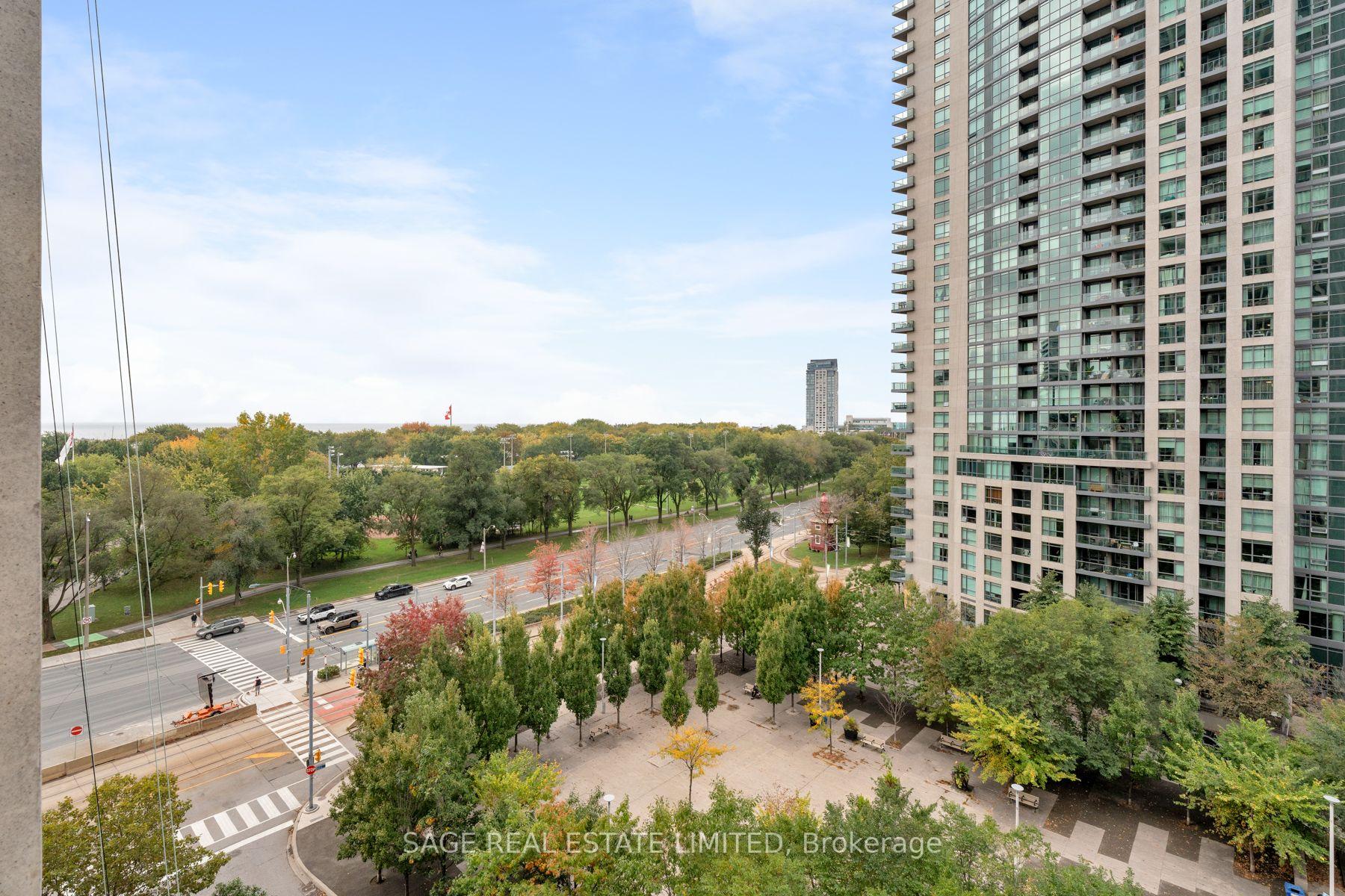 Photo 16 of Unit 904, 628 Fleet Street, Toronto, Waterfront Communities — HOMEH
