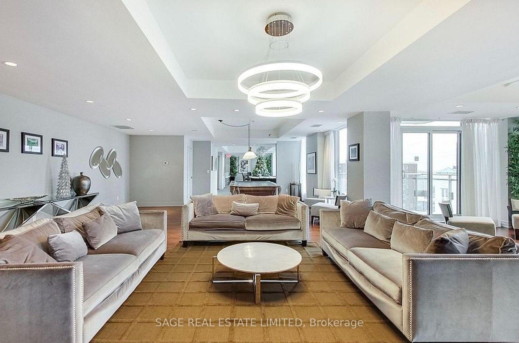 Photo 19 of Unit 904, 628 Fleet Street, Toronto, Waterfront Communities — HOMEH