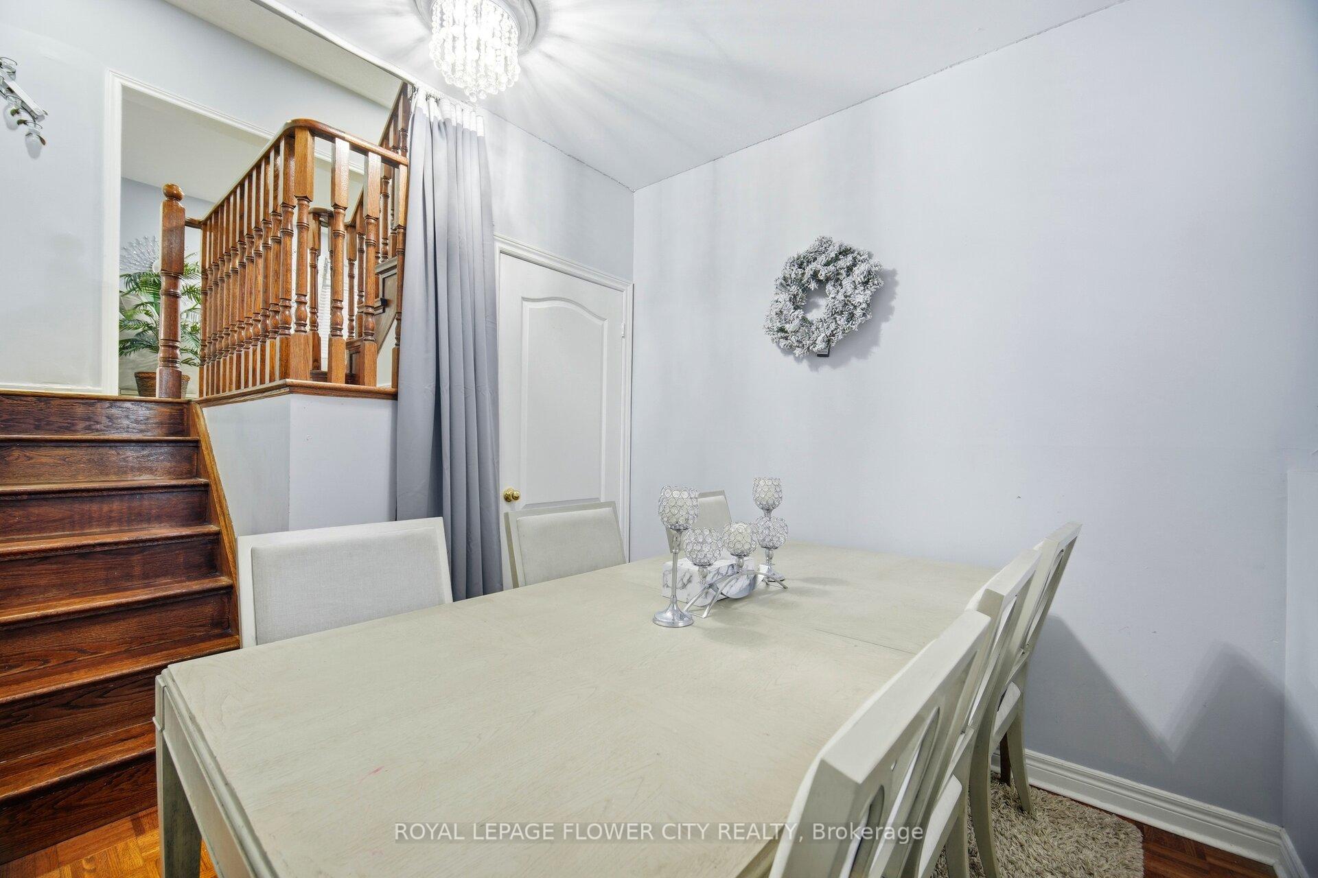 Photo 18 of 67 Olde Town Road, Brampton, Fletcher's Creek Village — HOMEH
