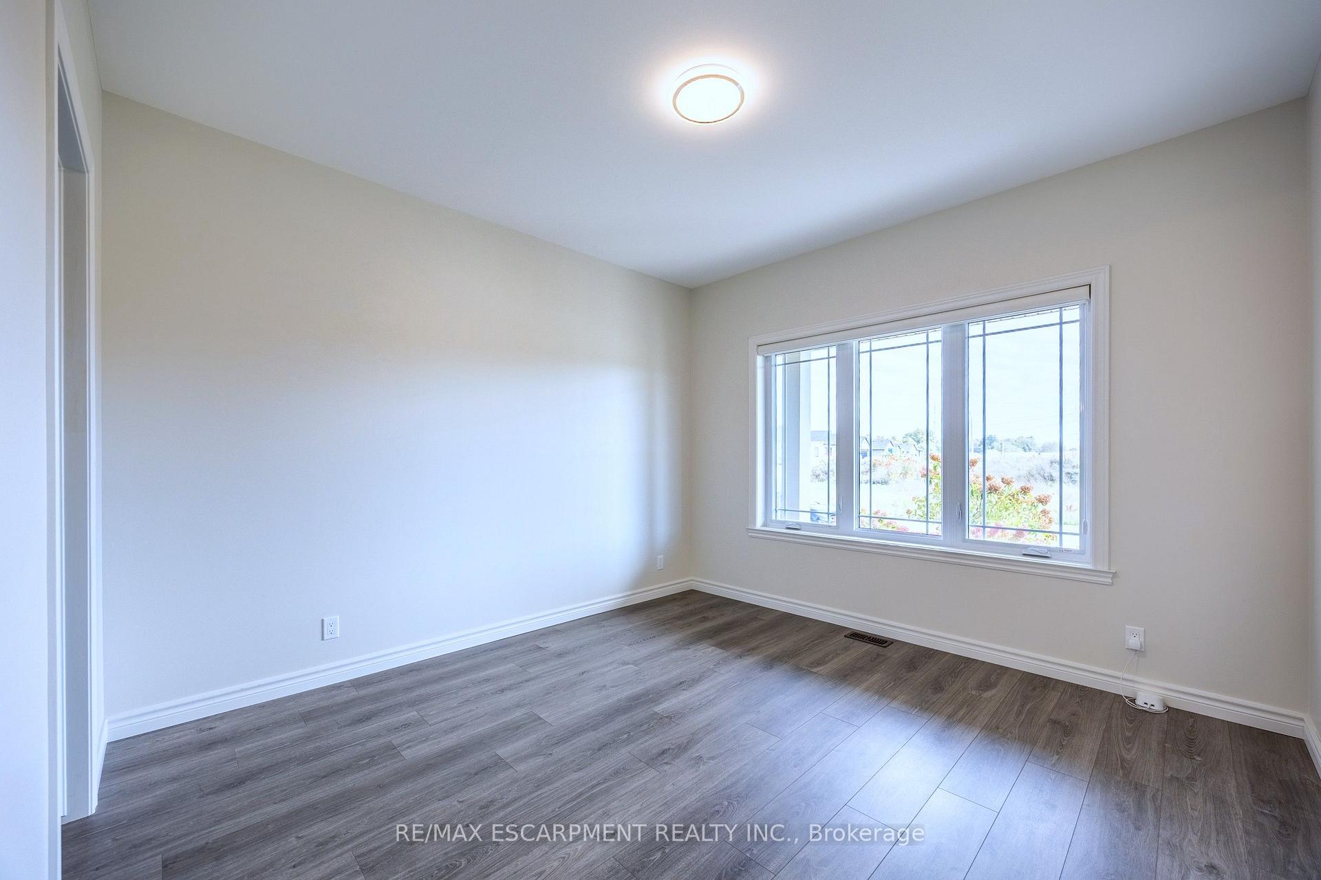 Photo 8 of 58 Judd Drive, Norfolk, Simcoe — HOMEH