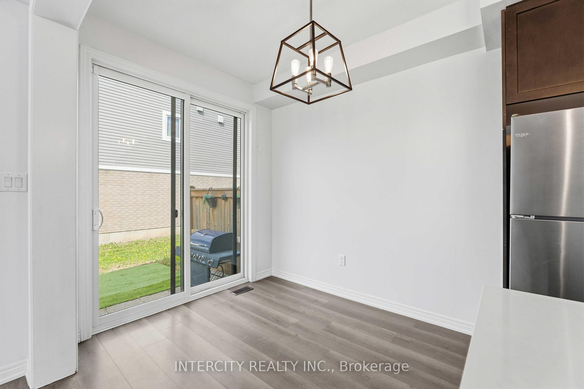 Photo 12 of 1 Pelican Lane, Hamilton, Vincent — HOMEH