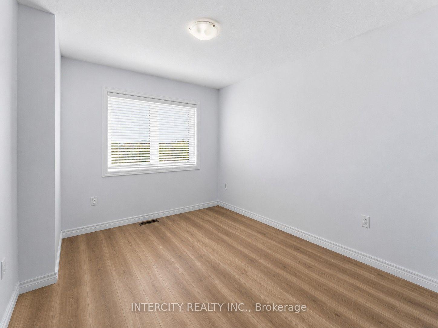 Photo 19 of 1 Pelican Lane, Hamilton, Vincent — HOMEH