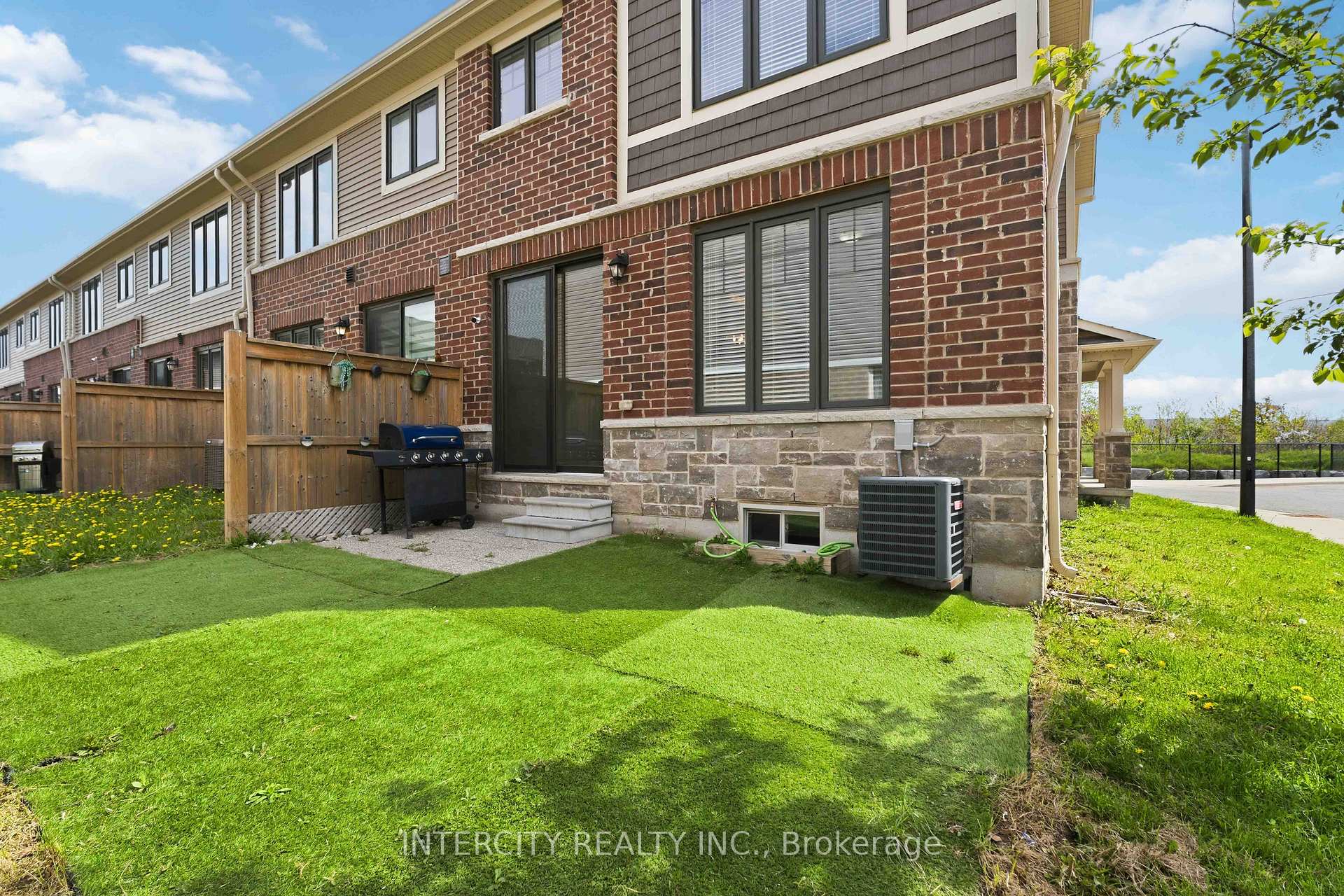 Photo 30 of 1 Pelican Lane, Hamilton, Vincent — HOMEH