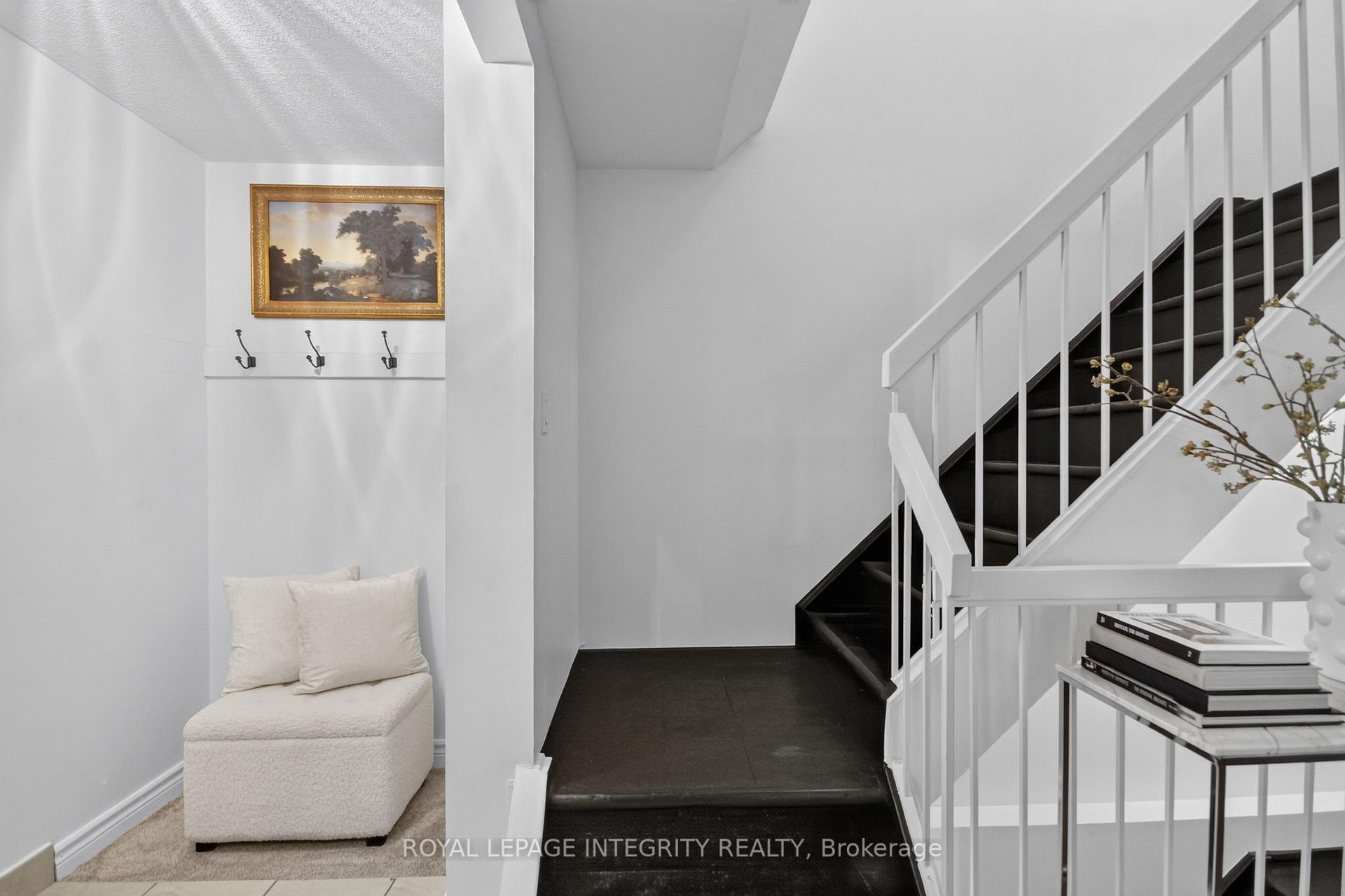 Photo 20 of 209 Sherway Drive, Ottawa, Barrhaven - Pheasant Run — HOMEH