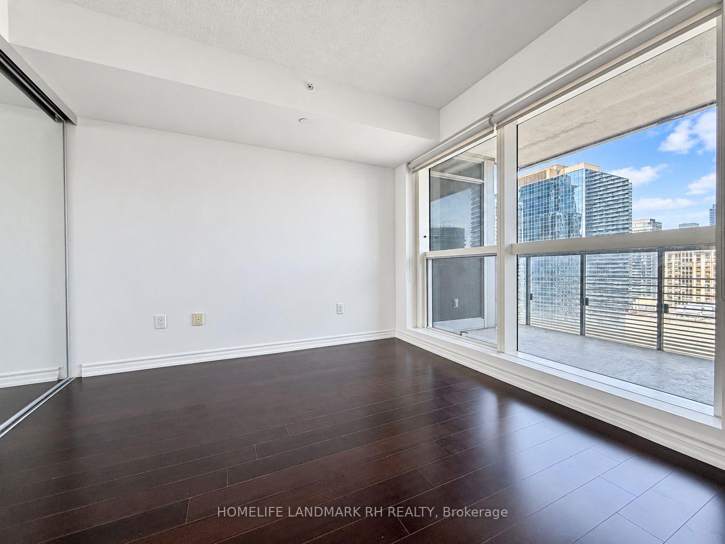 Photo 7 of Unit 2316, 386 Yonge Street, Toronto, Bay Street Corridor — HOMEH