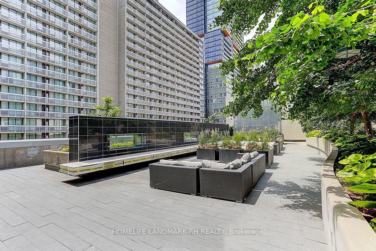 Photo 21 of Unit 2316, 386 Yonge Street, Toronto, Bay Street Corridor — HOMEH