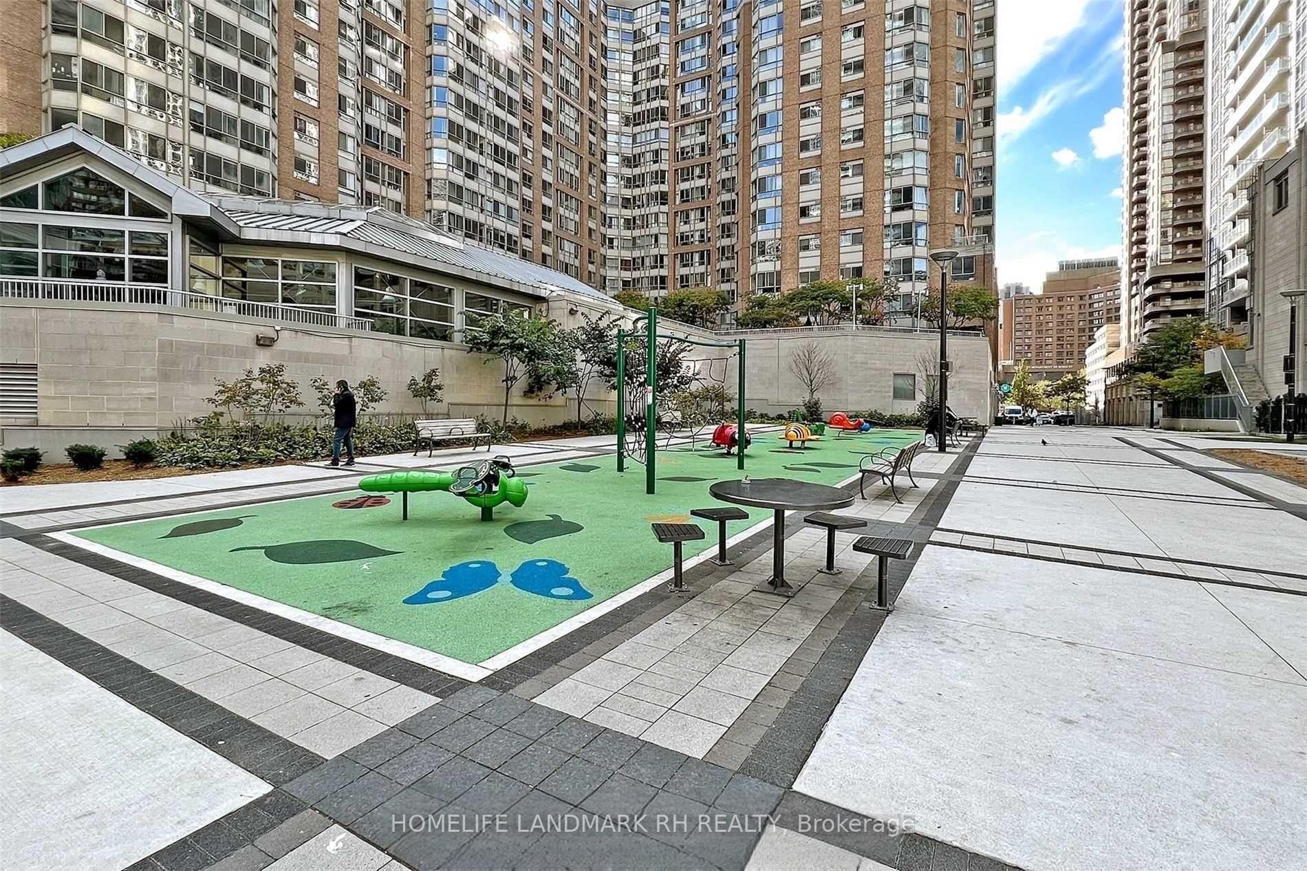 Photo 25 of Unit 2316, 386 Yonge Street, Toronto, Bay Street Corridor — HOMEH