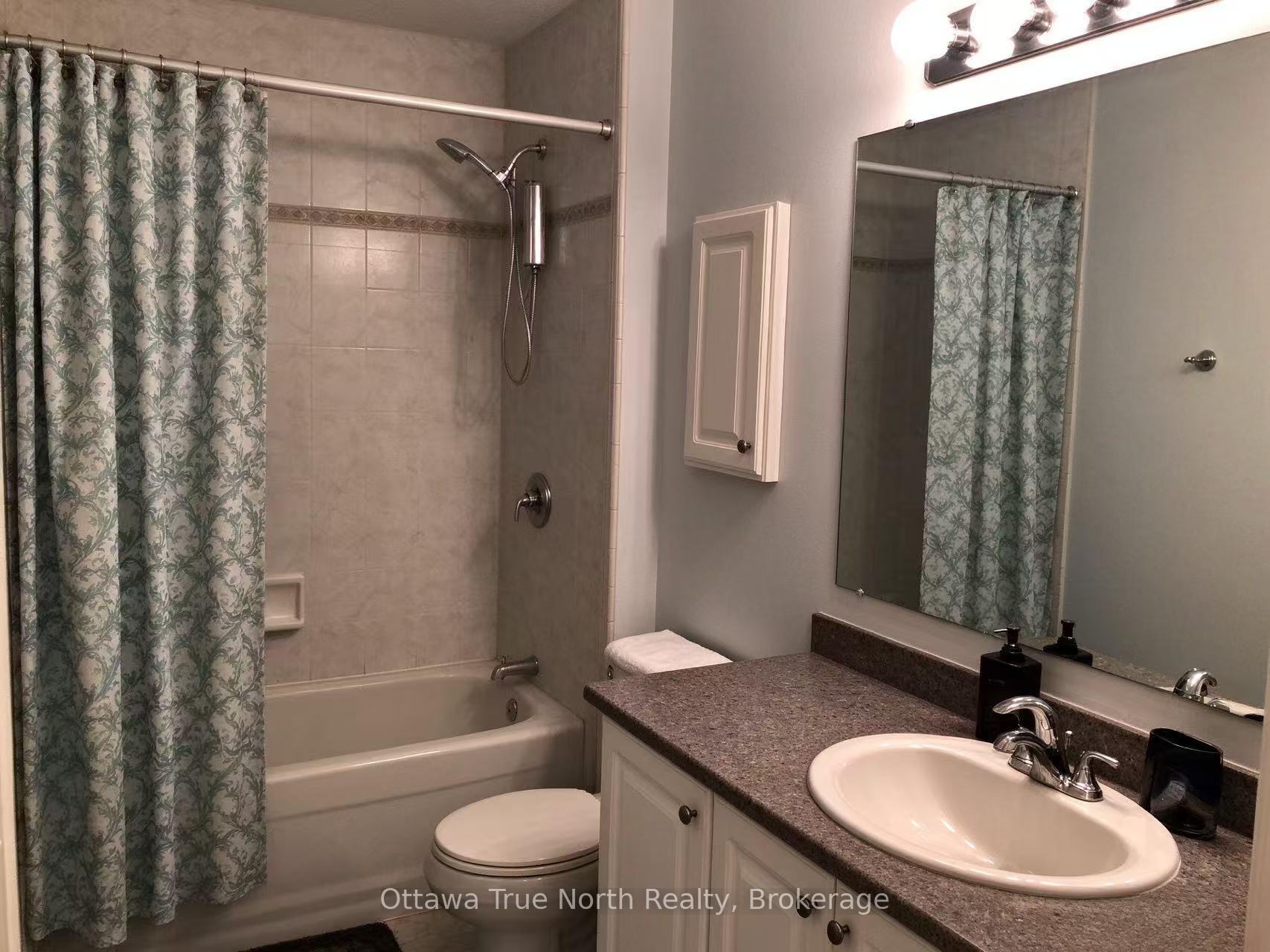 Photo 11 of 437 Celtic Ridge Crescent, Ottawa, Kanata - Morgan's Grant/South March — HOMEH