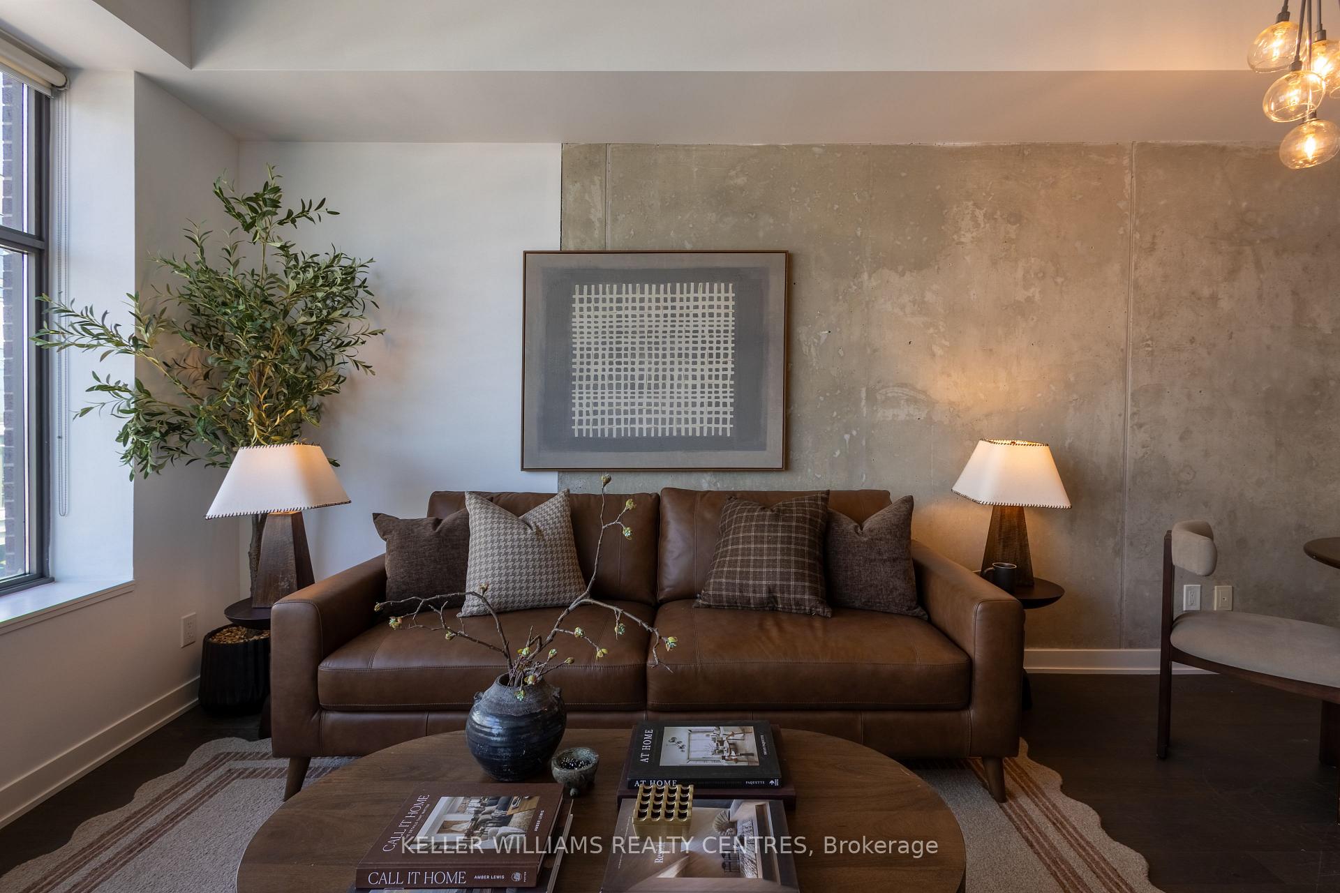 Photo of Unit 806, 1201 Dundas Street E