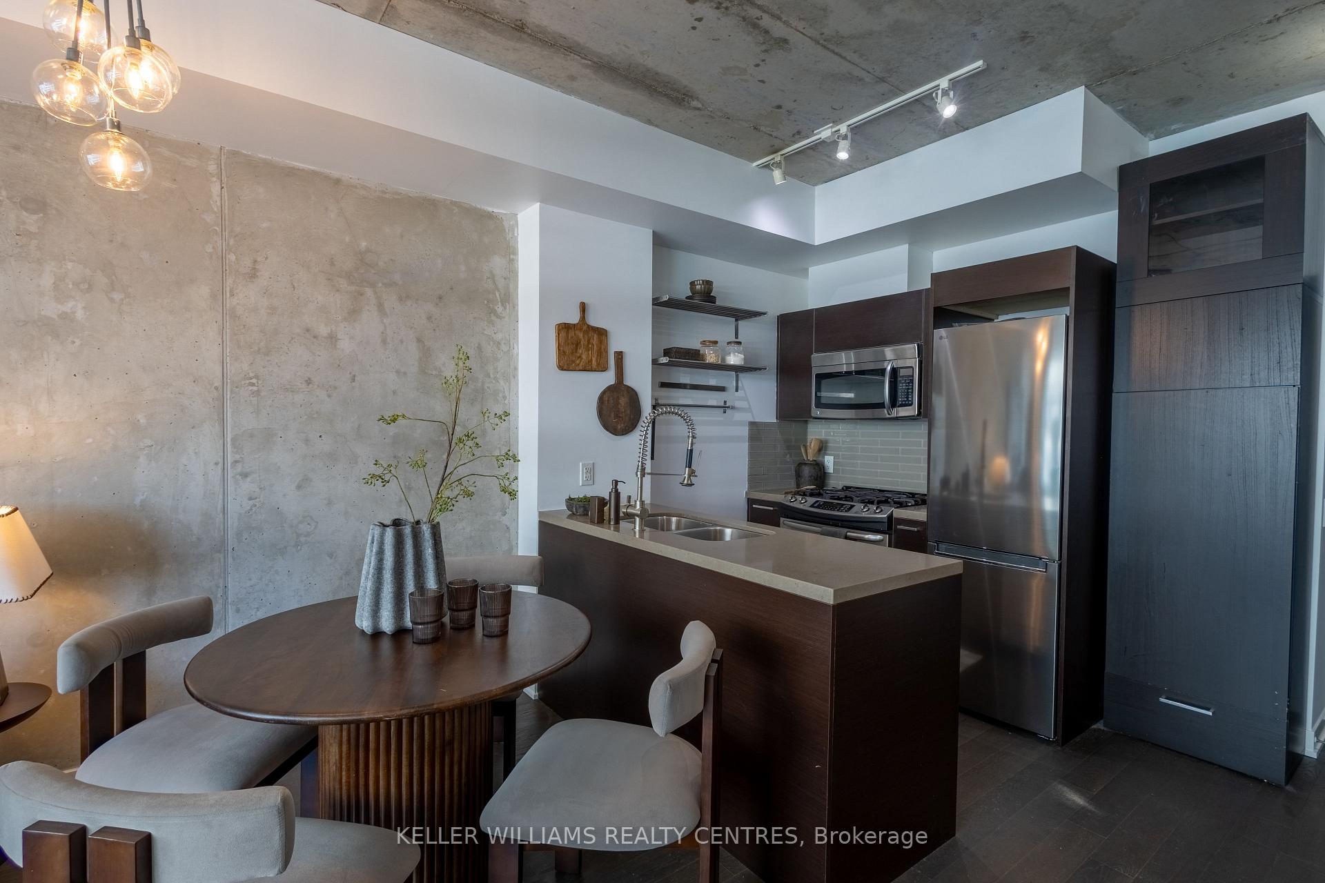 Photo 3 of Unit 806, 1201 Dundas Street E, Toronto, South Riverdale — HOMEH