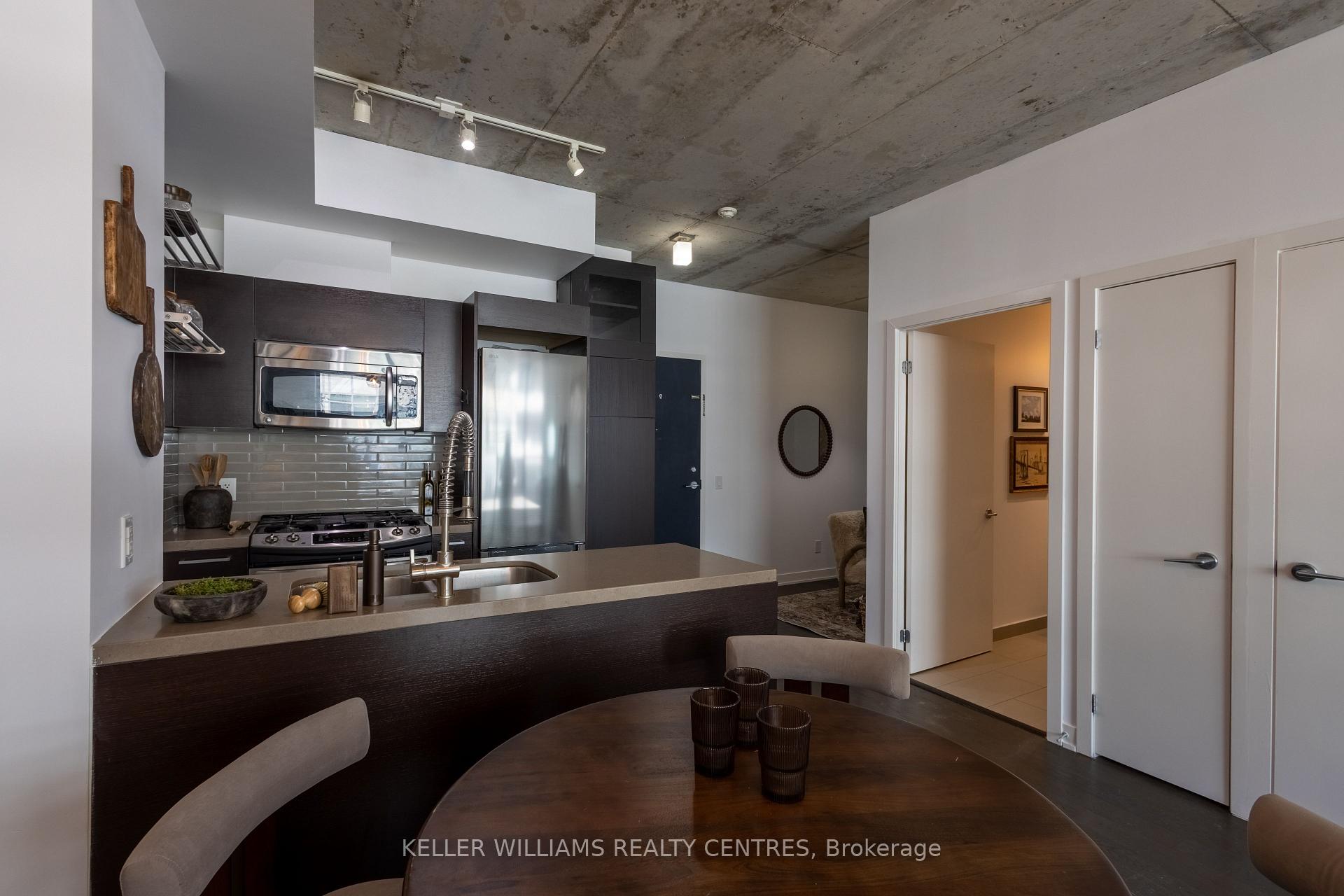 Photo 10 of Unit 806, 1201 Dundas Street E, Toronto, South Riverdale — HOMEH