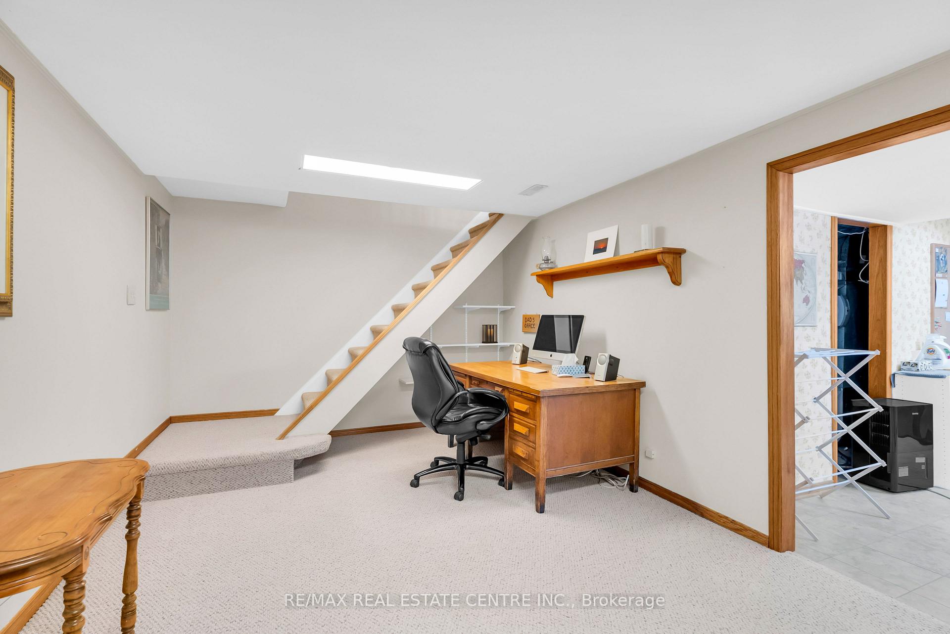 Photo 41 of 11 Dawson Crescent, Halton Hills, Georgetown — HOMEH