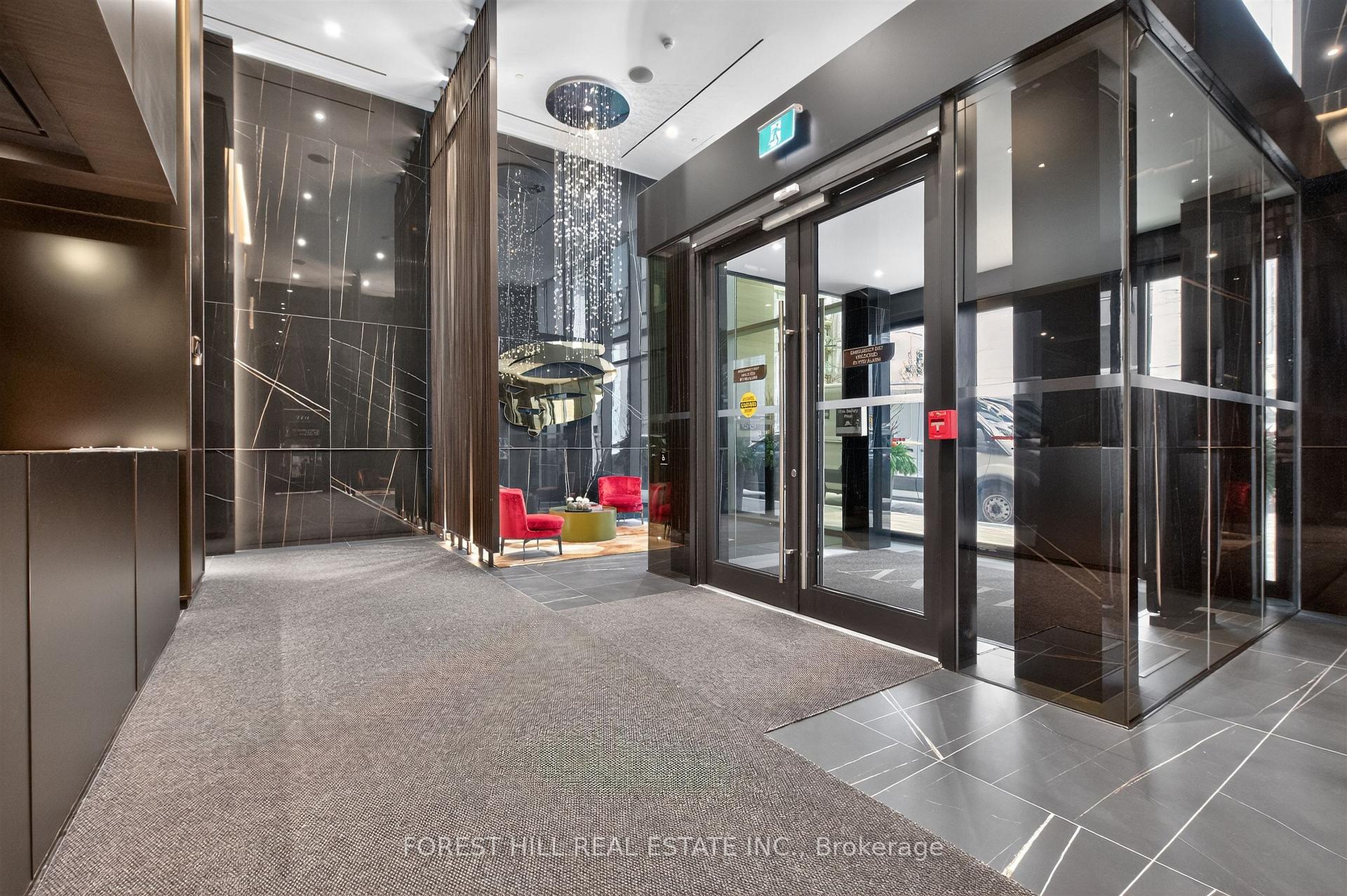 Photo 5 of Unit PH02, 11 Yorkville Avenue, Toronto, The Annex — HOMEH