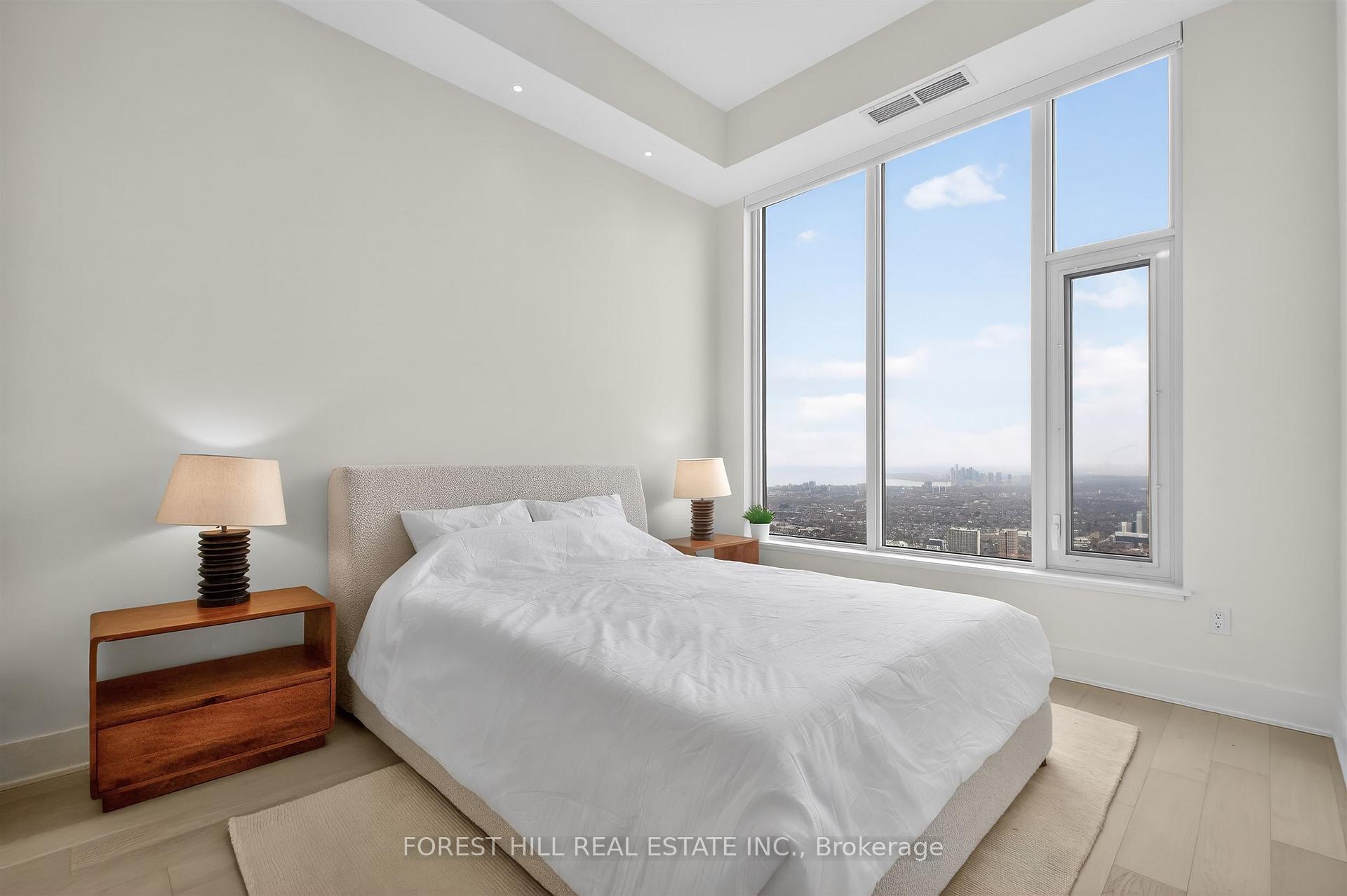 Photo 29 of Unit PH02, 11 Yorkville Avenue, Toronto, The Annex — HOMEH