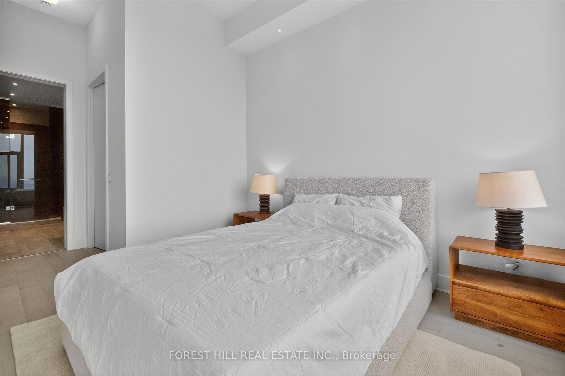 Photo 30 of Unit PH02, 11 Yorkville Avenue, Toronto, The Annex — HOMEH