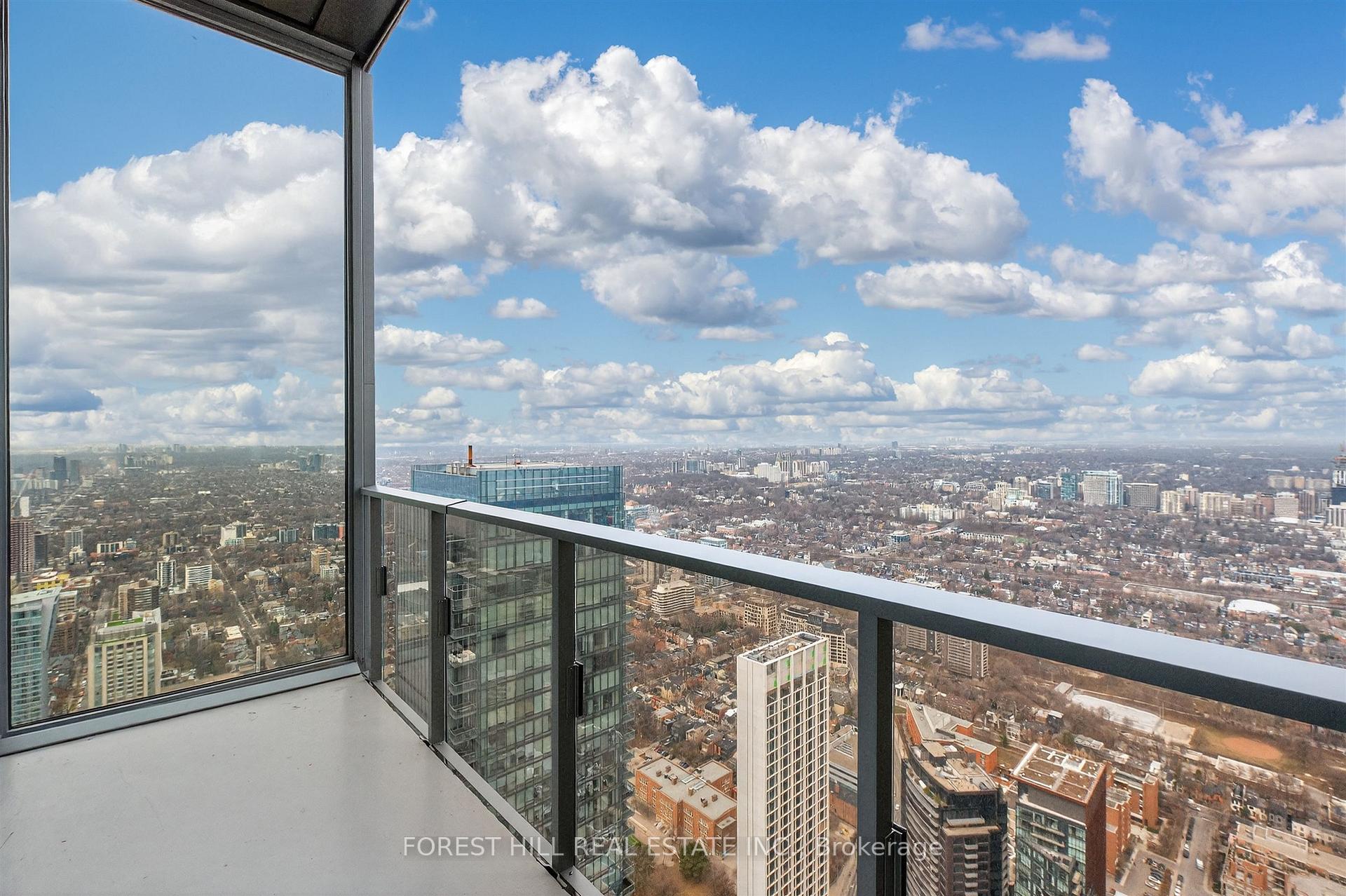 Photo 37 of Unit PH02, 11 Yorkville Avenue, Toronto, The Annex — HOMEH