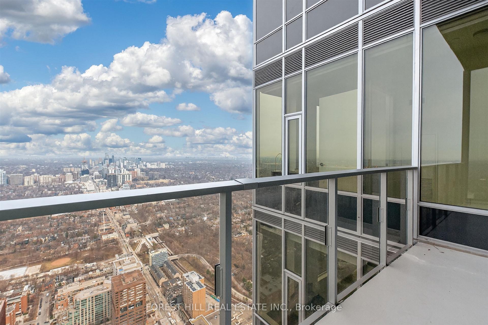 Photo 38 of Unit PH02, 11 Yorkville Avenue, Toronto, The Annex — HOMEH