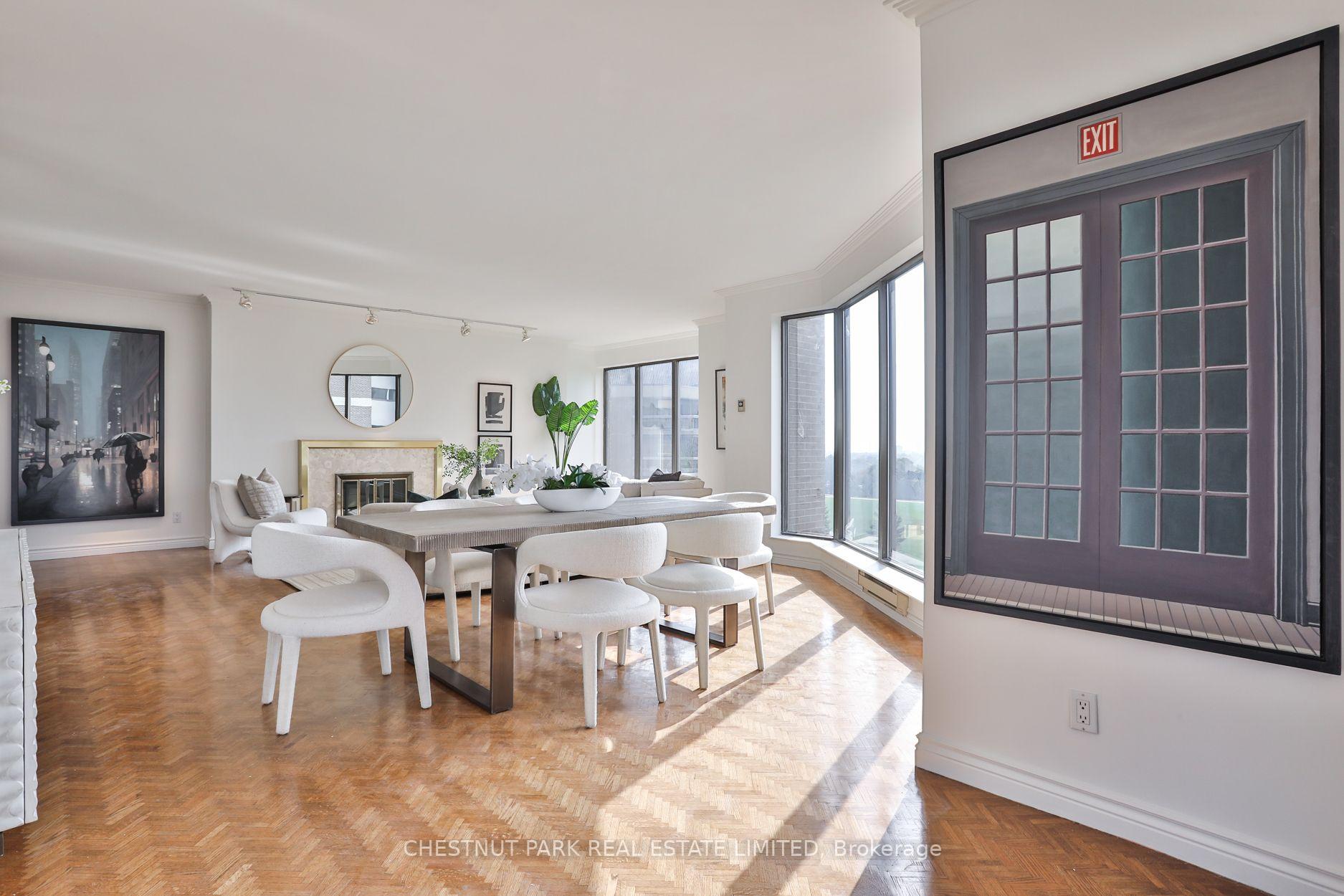 Photo 11 of Unit 805, 70 Rosehill Avenue, Toronto, Rosedale-Moore Park — HOMEH