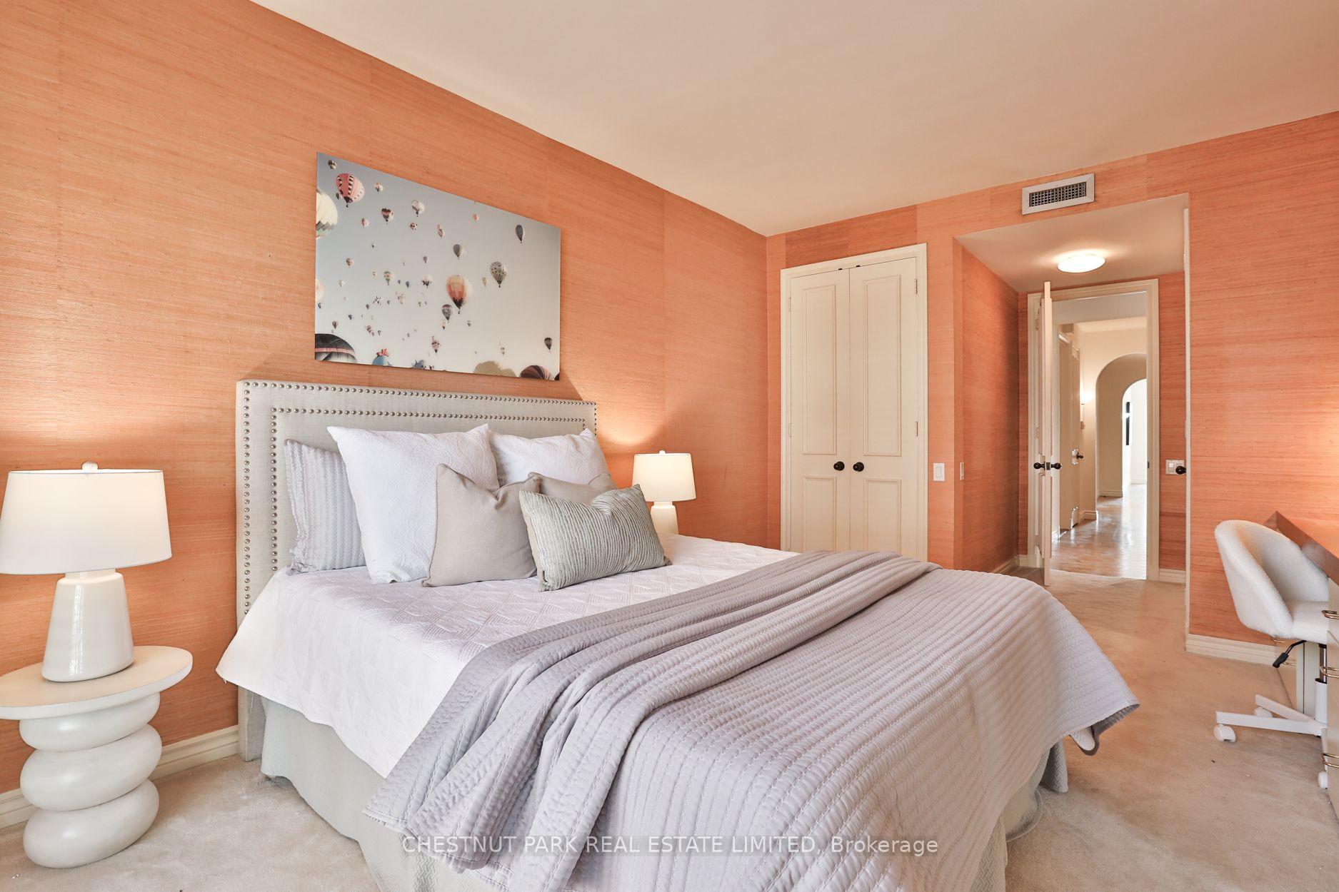 Photo 26 of Unit 805, 70 Rosehill Avenue, Toronto, Rosedale-Moore Park — HOMEH