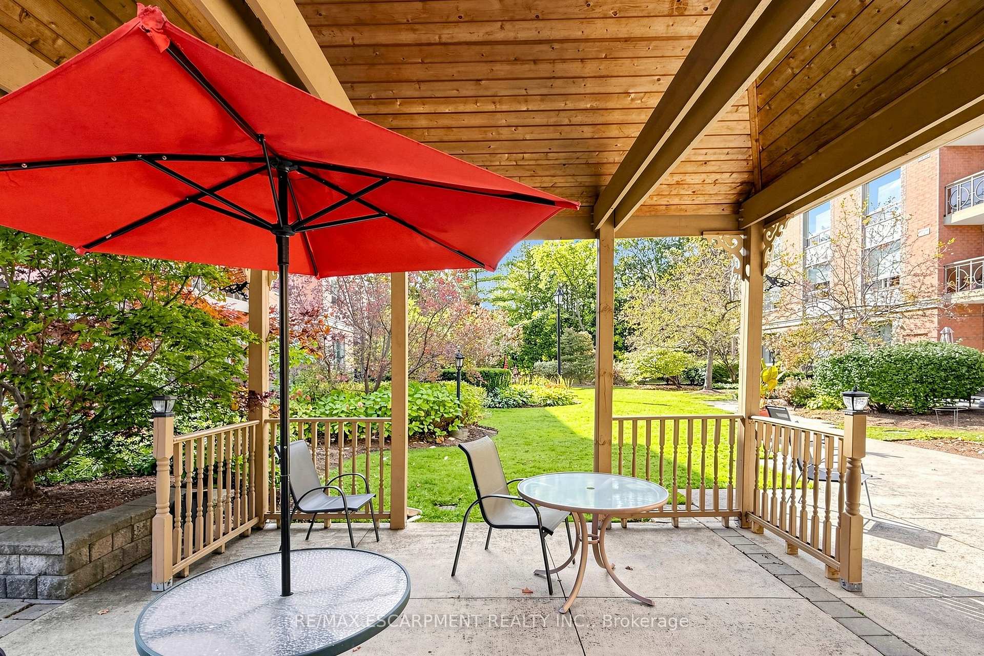 Photo 43 of Unit 2416, 100 Burloak Drive, Burlington, Appleby — HOMEH